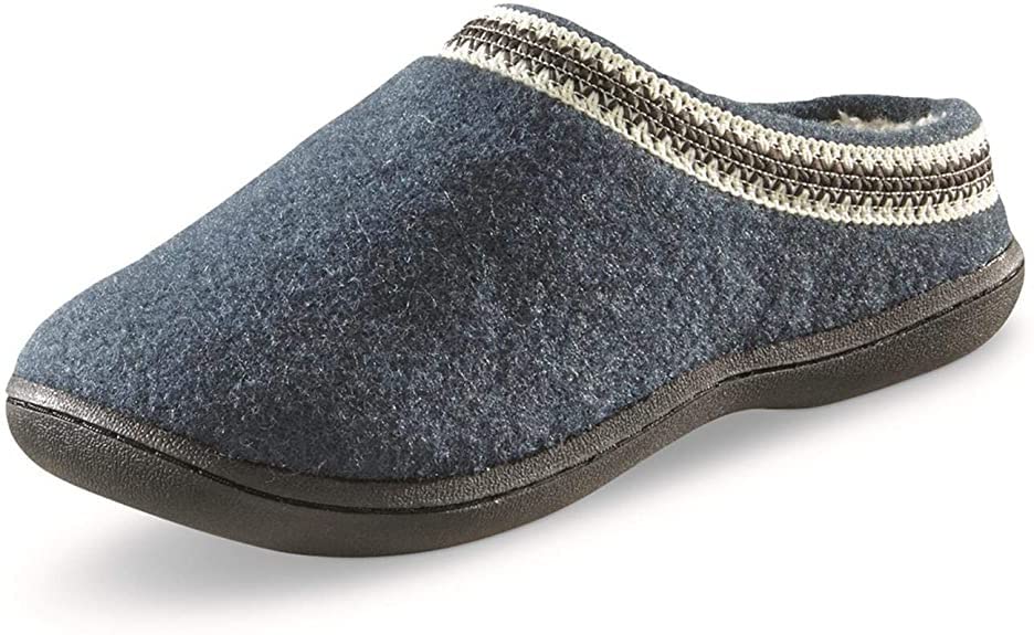 Clarks Women's Wool Felt Clog Slippers JMH1319T - Warm & Cozy Plush Faux Fur Lined Indoor/Outdoor House Shoes - Perfect for Winter Comfort at Home, Office or Quick Errands
