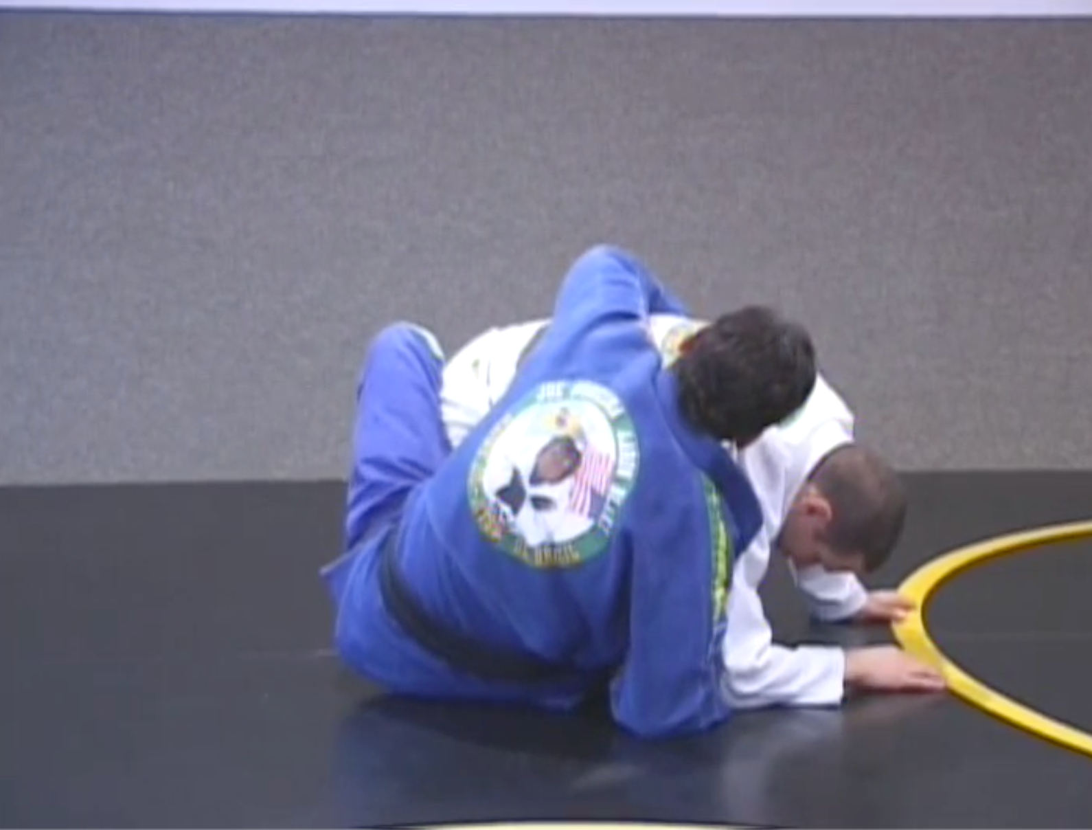 Joe Moreira's Attacking Guard Vol 3: Brazilian Jiu-Jitsu Sweeps Techniques (Used) - Perfect for MMA Training & BJJ Competition Prep