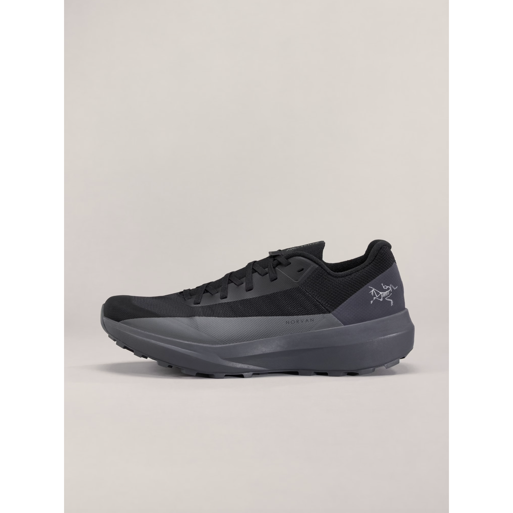 Arc'teryx Norvan LD 4 Women's Waterproof Hiking Shoes - Lightweight Trail Running Shoes for Outdoor Adventures & Mountain Climbing