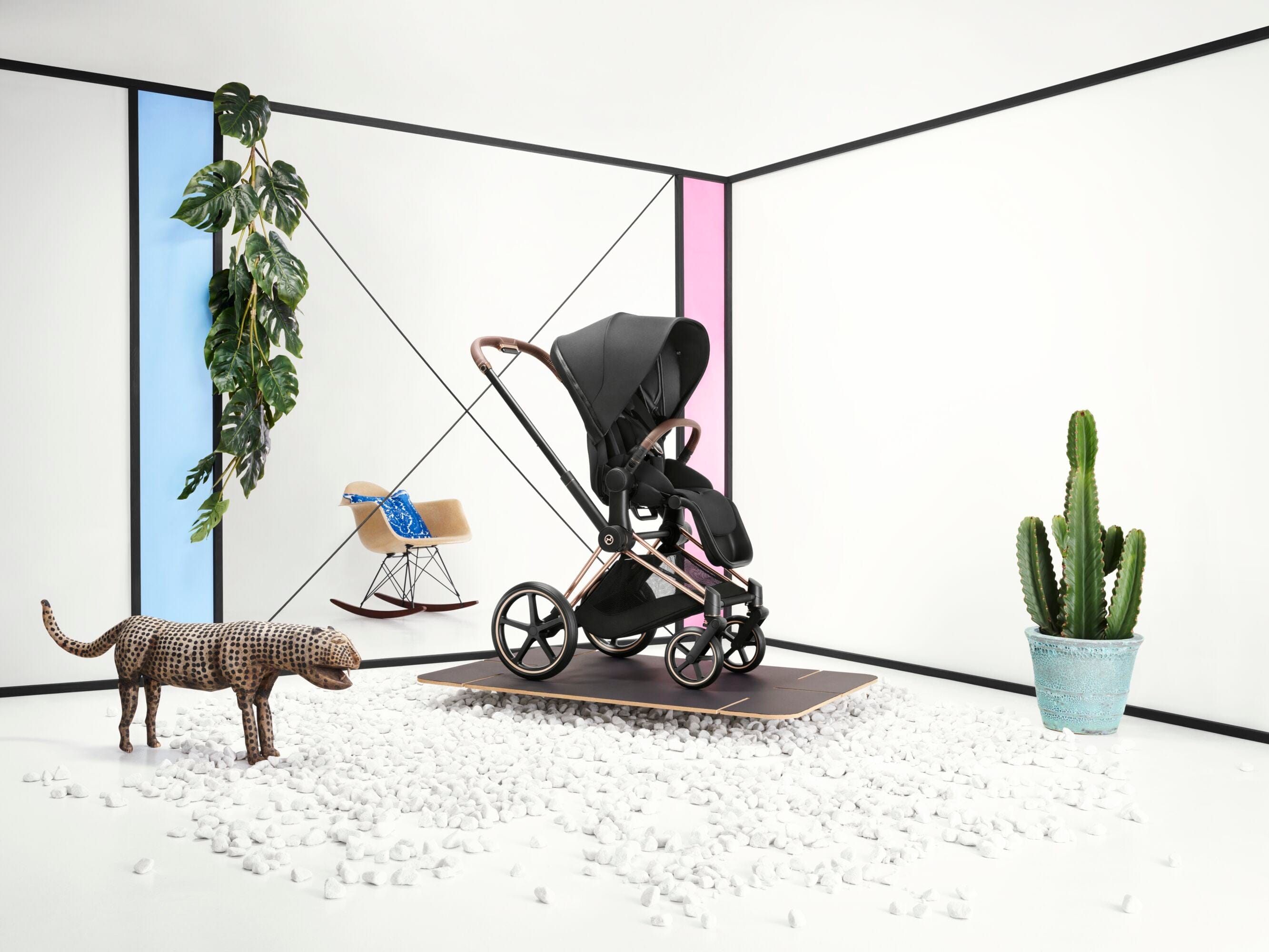 Cybex Priam 4 Complete Stroller - Chrome/Black Luxury Baby Stroller with All-Wheel Suspension | Perfect for City Walks, Travel & Everyday Use