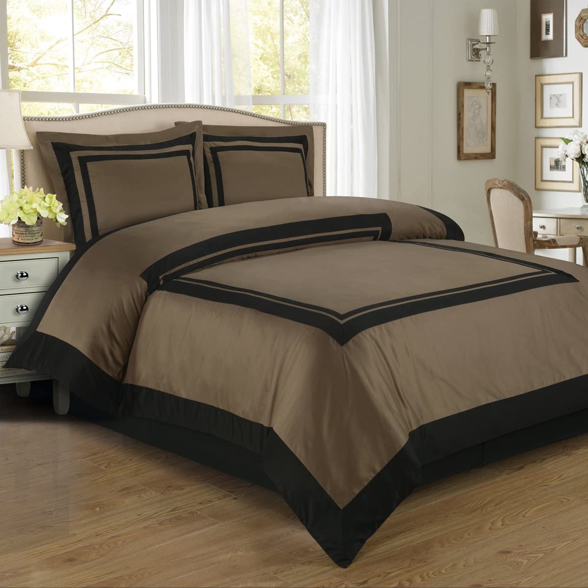 Royal Hotel Bedding 4-Piece Full/Queen Comforter Set - 100% Cotton 300 Thread Count Taupe & Black | Luxury Bedding for Hotels, Guest Rooms & Master Bedrooms