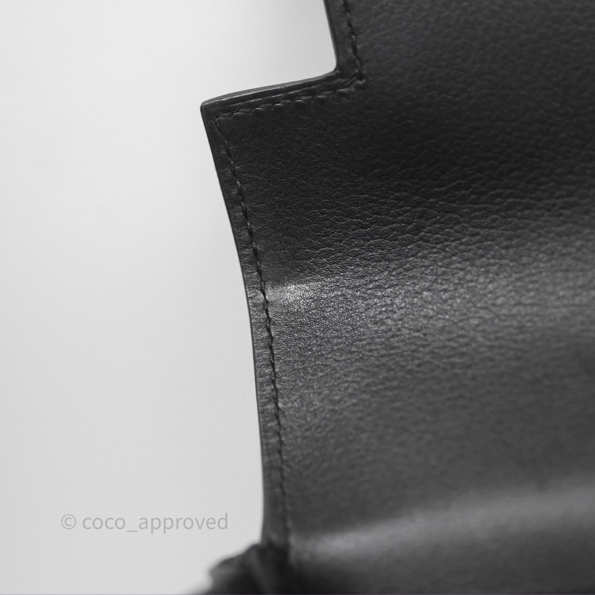 Authentic Hermès Kelly Messenger PM Bag 89 Noir Evergrain with Palladium Hardware - Luxury Crossbody Bag for Women | Perfect for Work, Travel & Everyday Elegance