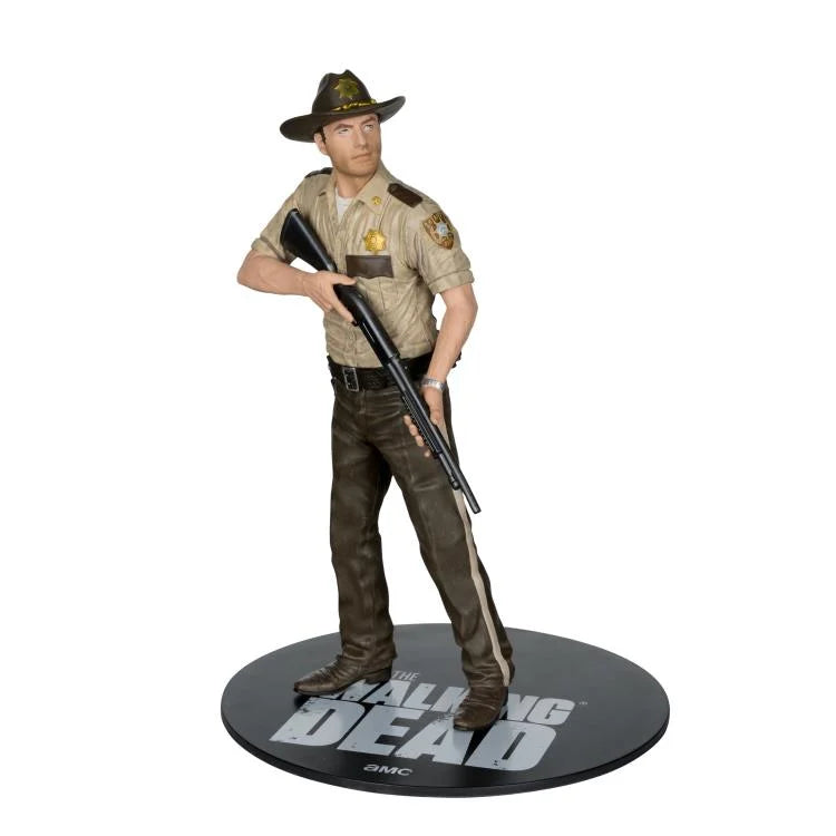 The Walking Dead TV Series Rick Grimes 1/8 Scale Action Figure - Collectible Zombie Apocalypse Character Model for Fans & Display