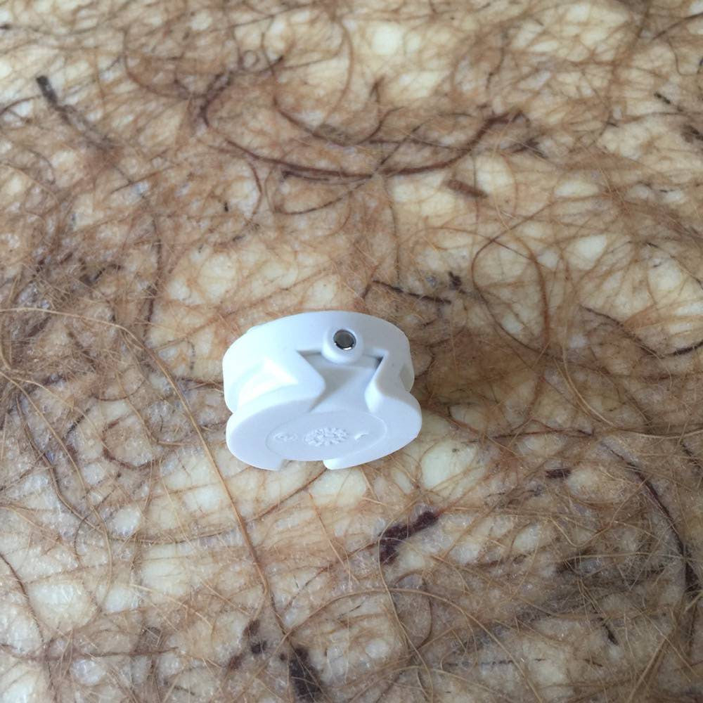 FCS Leash Plug - White Ding Repair Kit for Surfboard & Paddleboard - Perfect for Surfing, SUP, and Water Sports