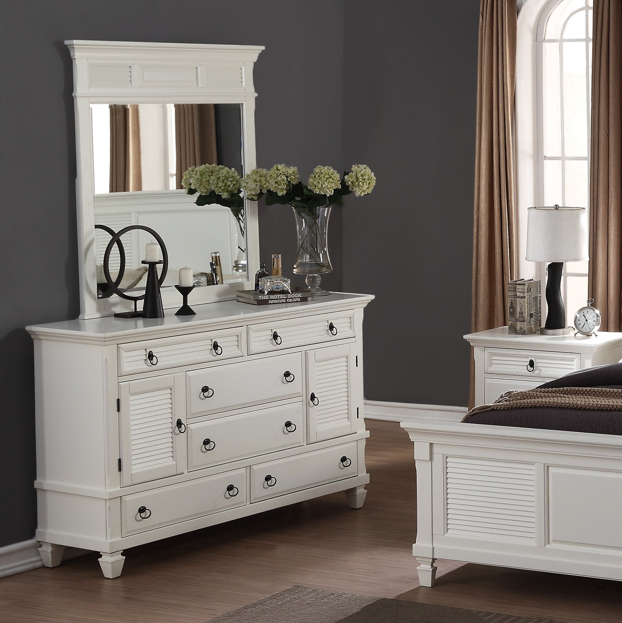 Regitina 016 White Wooden Dresser with Mirror - Modern Bedroom Furniture for Storage & Organization - Perfect for Master Bedroom, Guest Room, or Dorm Decor