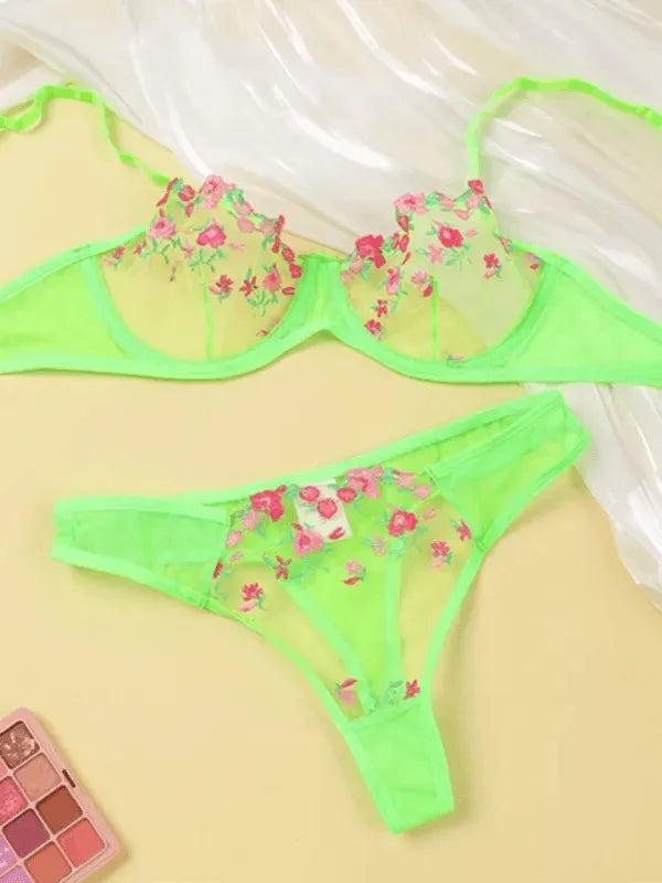 Floral Lace Bralette and Panty Set - Sexy Women's Underwear for Date Night & Special Occasions