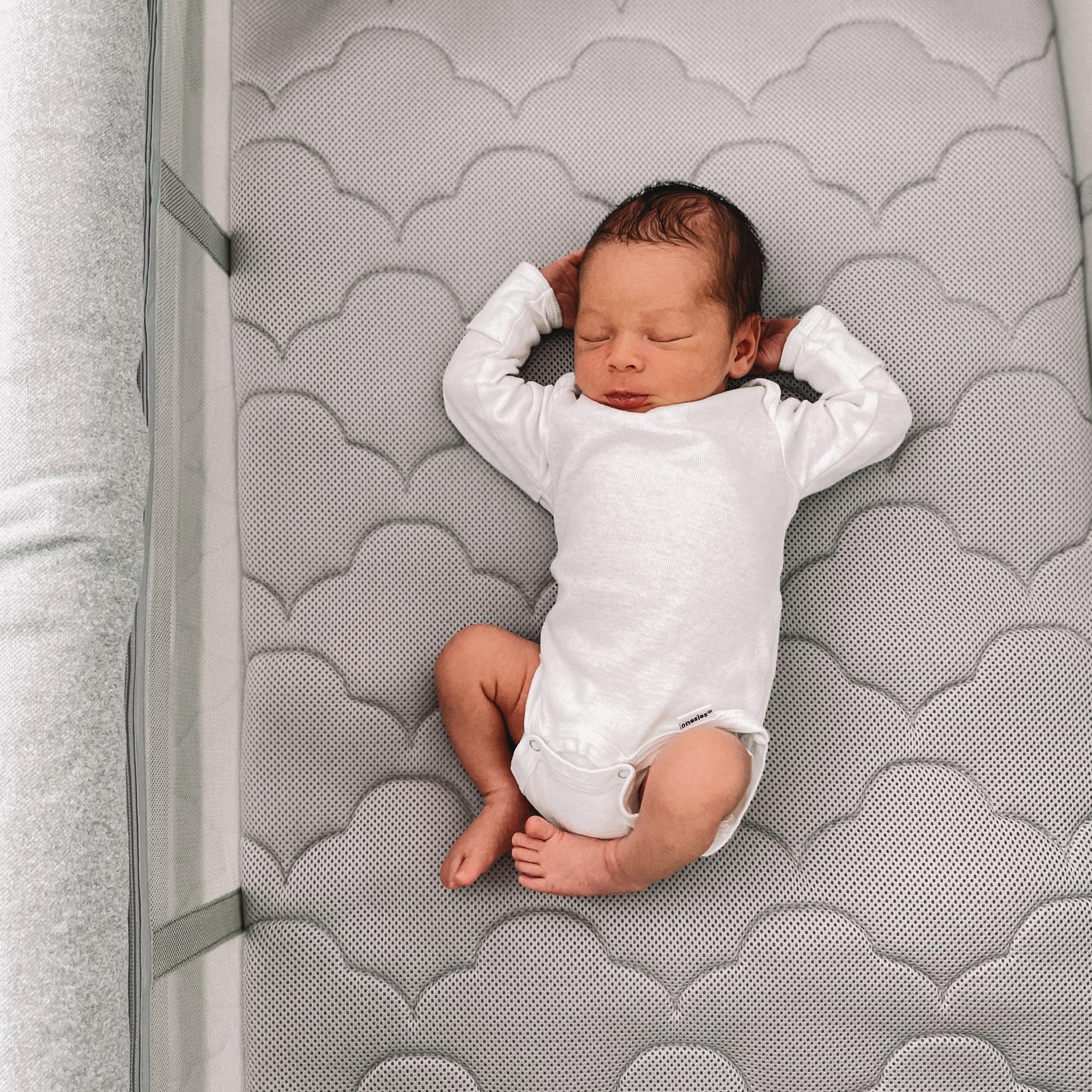 Newton Baby Bassinet Insert for Travel Crib & Playard - Breathable Mesh Bassinet with Mattress & Sheet for Newborns up to 15 lbs | Washable Dual-Layer Cover | Portable Infant Sleeper for Nursery, Travel & Bedside Use