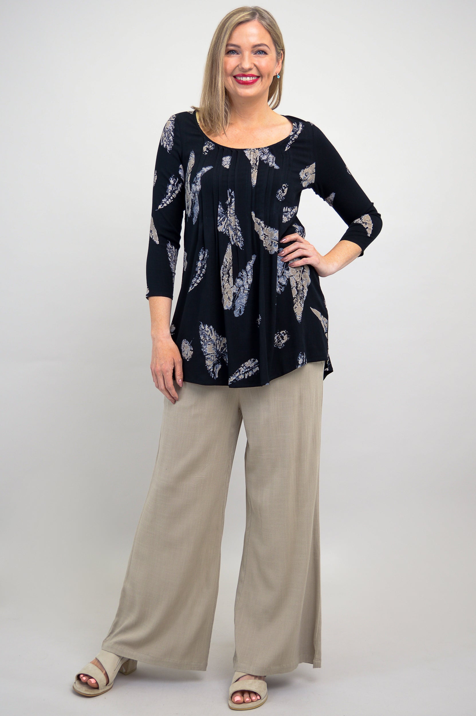 Harper Top with Leaf Shadow Print - Soft Linen Bamboo Fabric - Perfect for Summer Outfits & Casual Wear