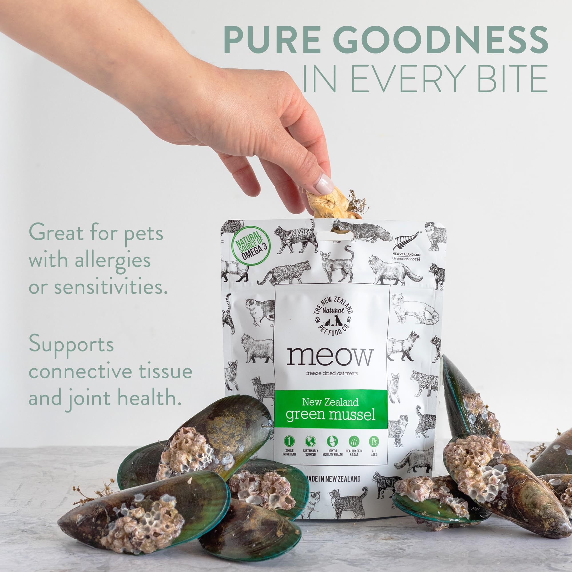 Freeze Dried Cat Treats with NZ Green Mussel - High Protein Healthy Snacks for All Life Stages - Perfect for Training & Rewards
