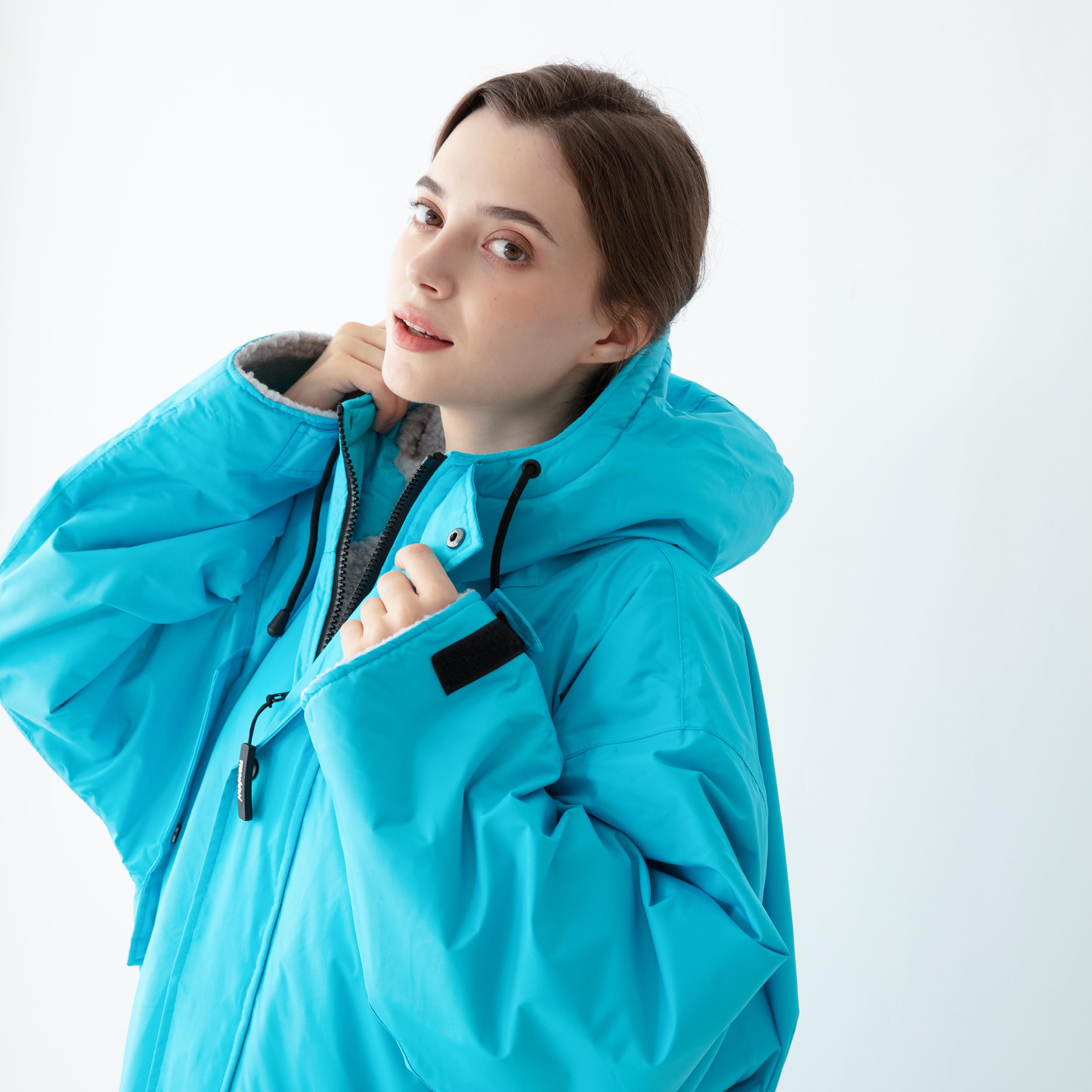 **Unisex Waterproof Swim Parka - Oversized Quick Dry Hooded Surf Poncho for Men & Women, Windproof Beach Changing Robe - Perfect for Swimming, Surfing & Outdoor Activities**