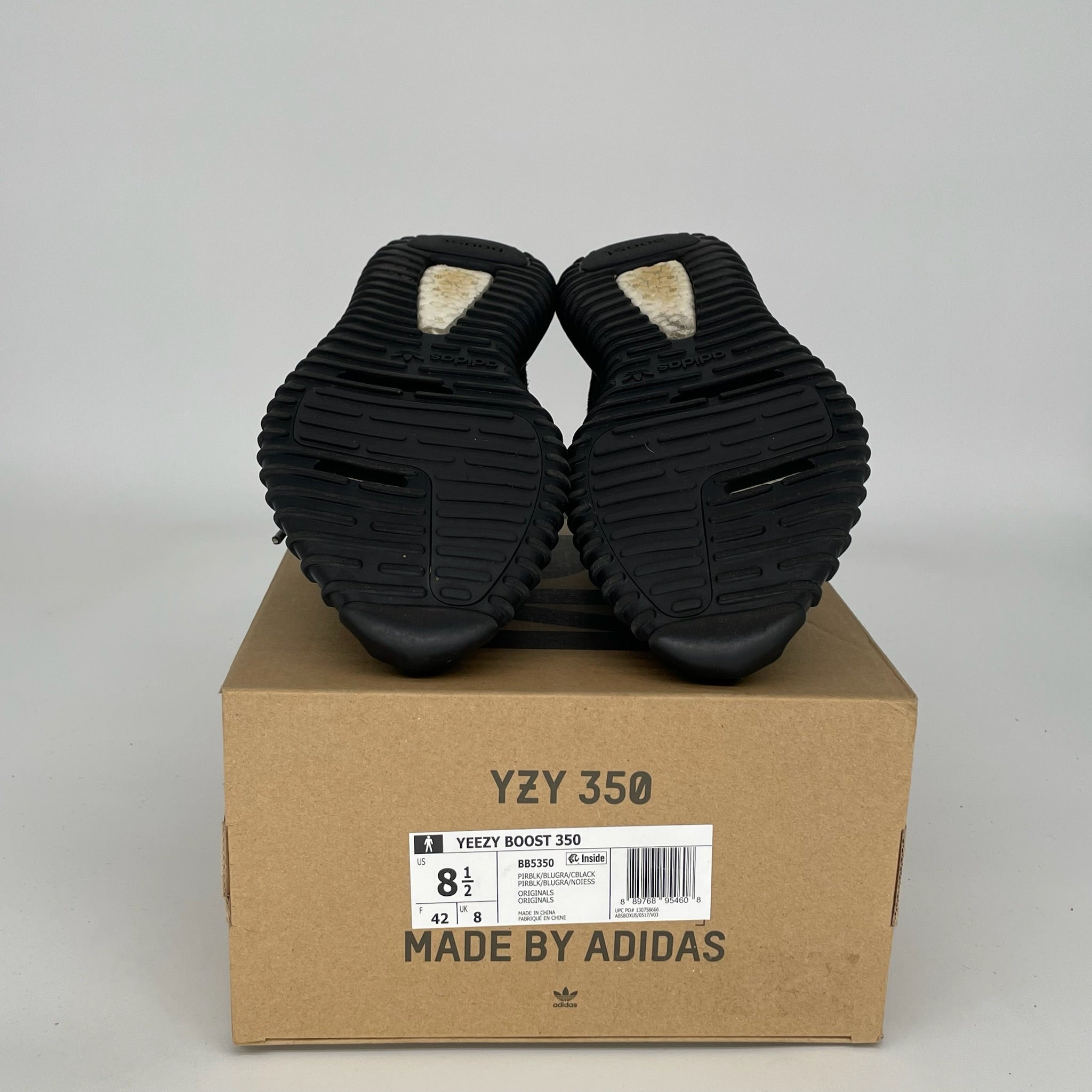 Adidas Yeezy Boost 350 V2 Pirate Black Men's Sneakers Size 8.5 BB5350 - Perfect for Running, Gym Workouts & Streetwear Fashion