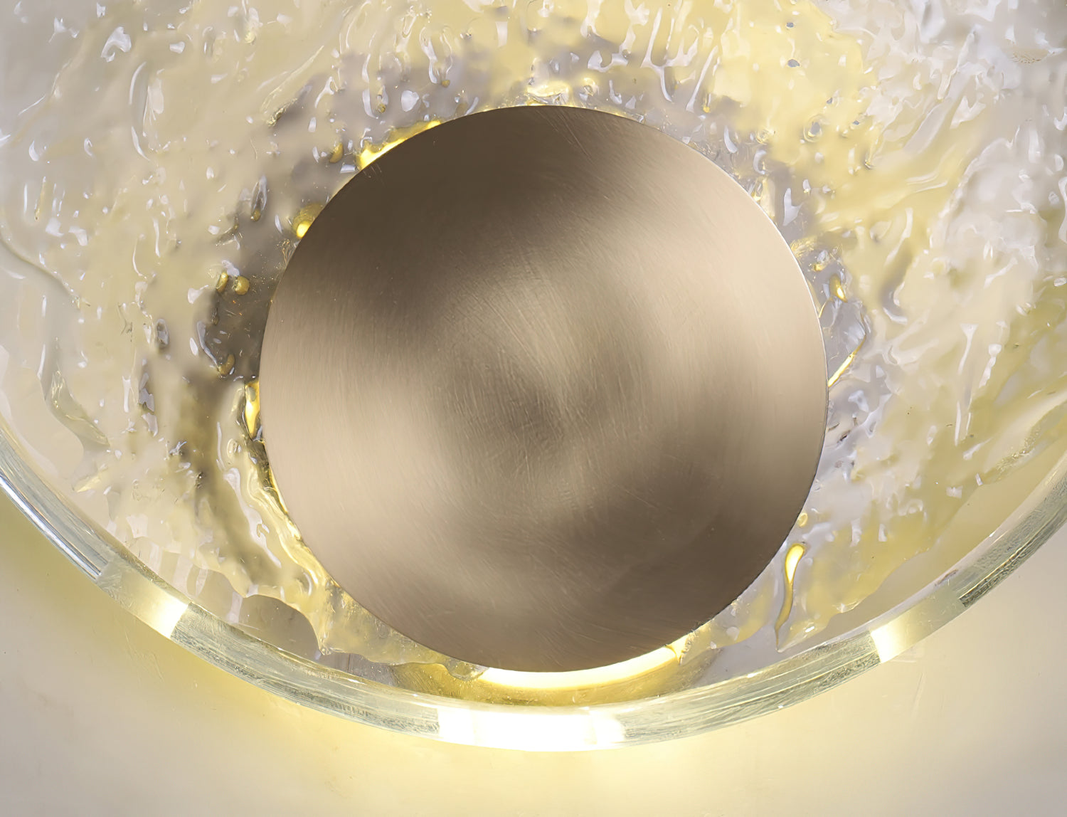 Vintage Brass Round Glass Wall Light Fixture - Elegant Sconce for Living Room, Bedroom, or Hallway Lighting