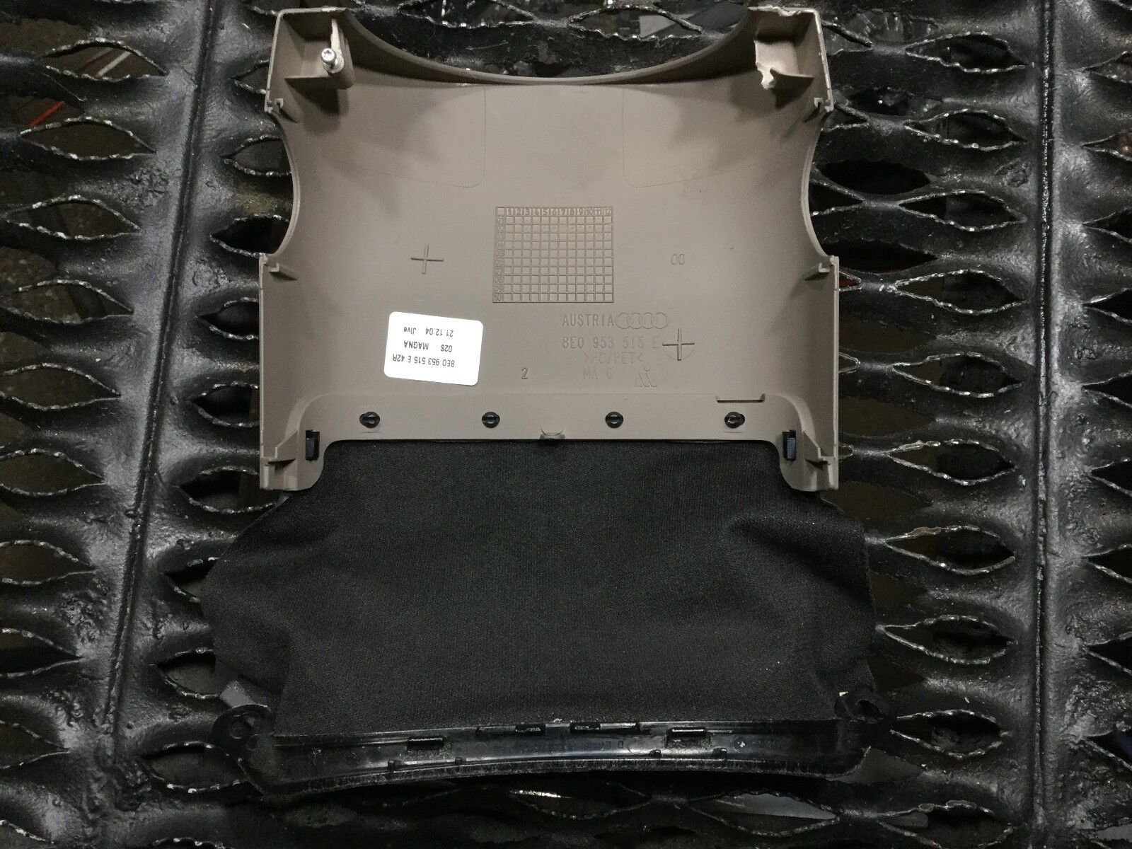 2003-2006 Audi A4 B6 Cabriolet Steering Column Cover Trim Upper OEM Replacement - Perfect for Interior Restoration & DIY Car Repair Projects