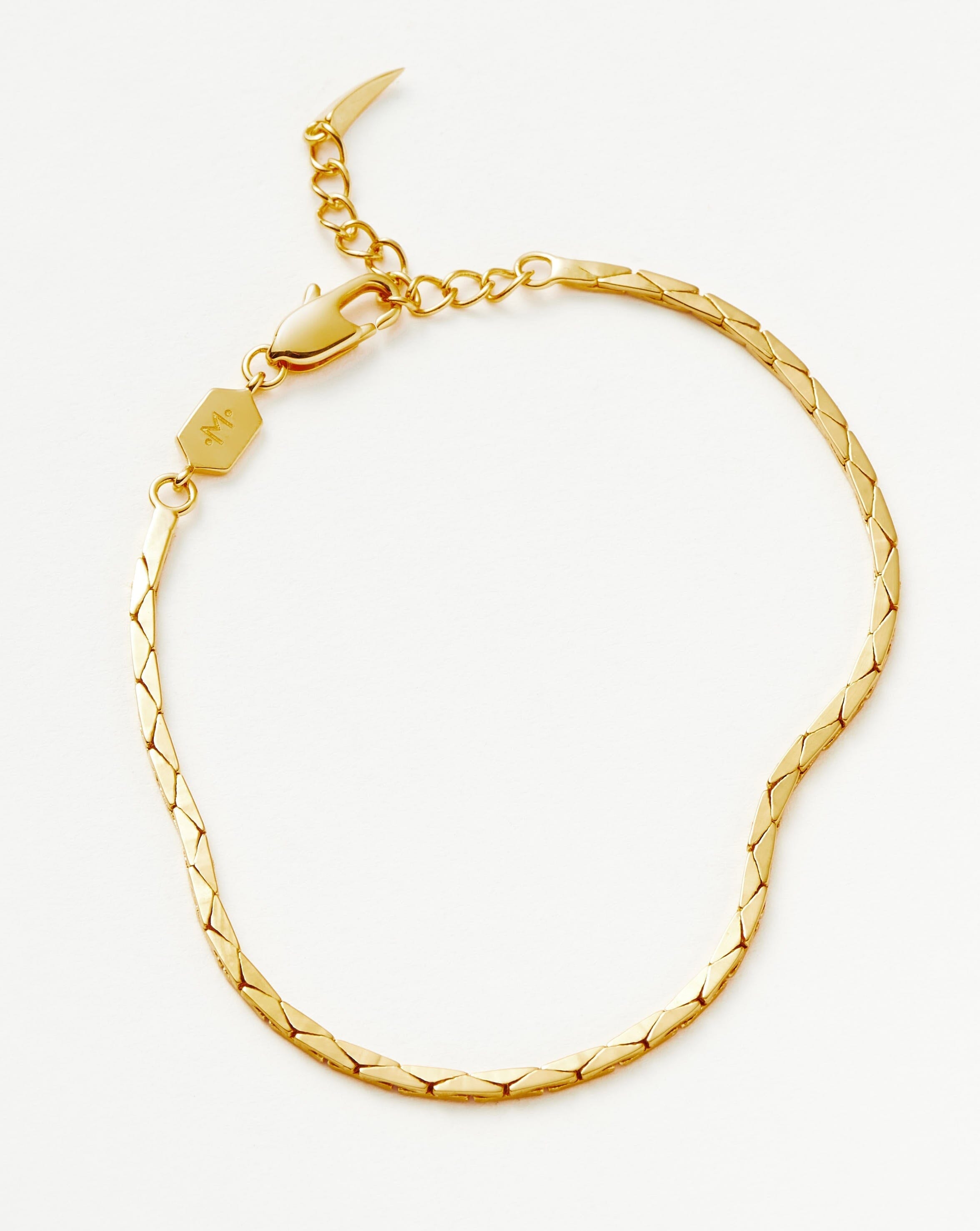 Lucy Williams Cobra Snake Chain Bracelet - 18K Gold Plated Women's Fashion Jewelry for Party, Wedding & Everyday Wear