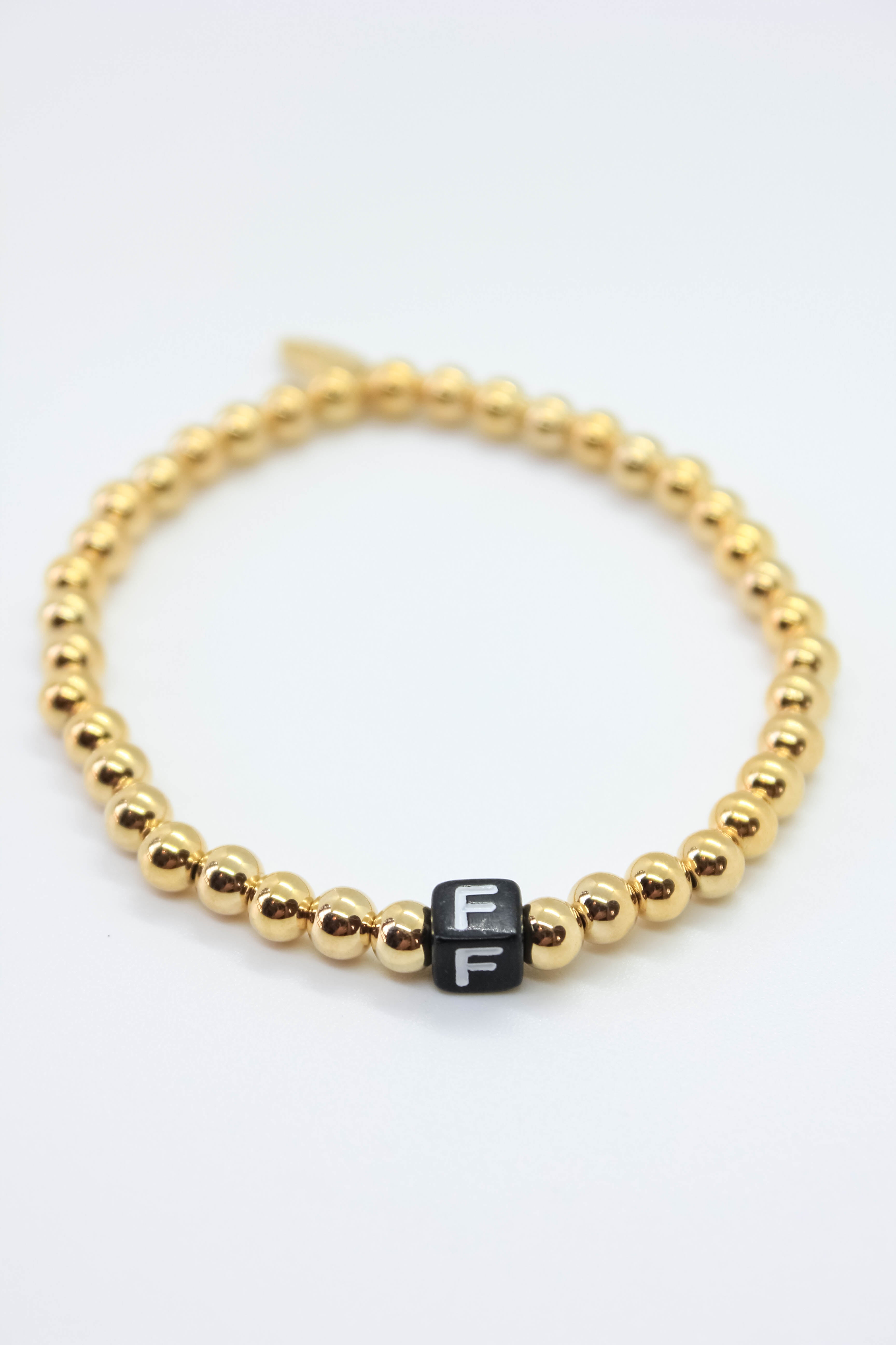 Personalized Alphabet Monogram Bracelet for Women - Custom Initial Letter Jewelry Gift for Her - Perfect for Birthdays, Anniversaries & Everyday Wear