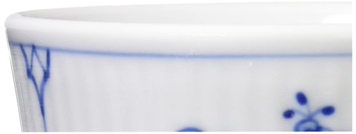 Royal Copenhagen 1024749 Blue Fluted Plain Style Coffee Cup - 10.1 fl oz (300 ml) Fine Porcelain Tea Cup - Elegant Wedding Gift & Housewarming Present for Bridal Shower, Anniversary or Home Decor