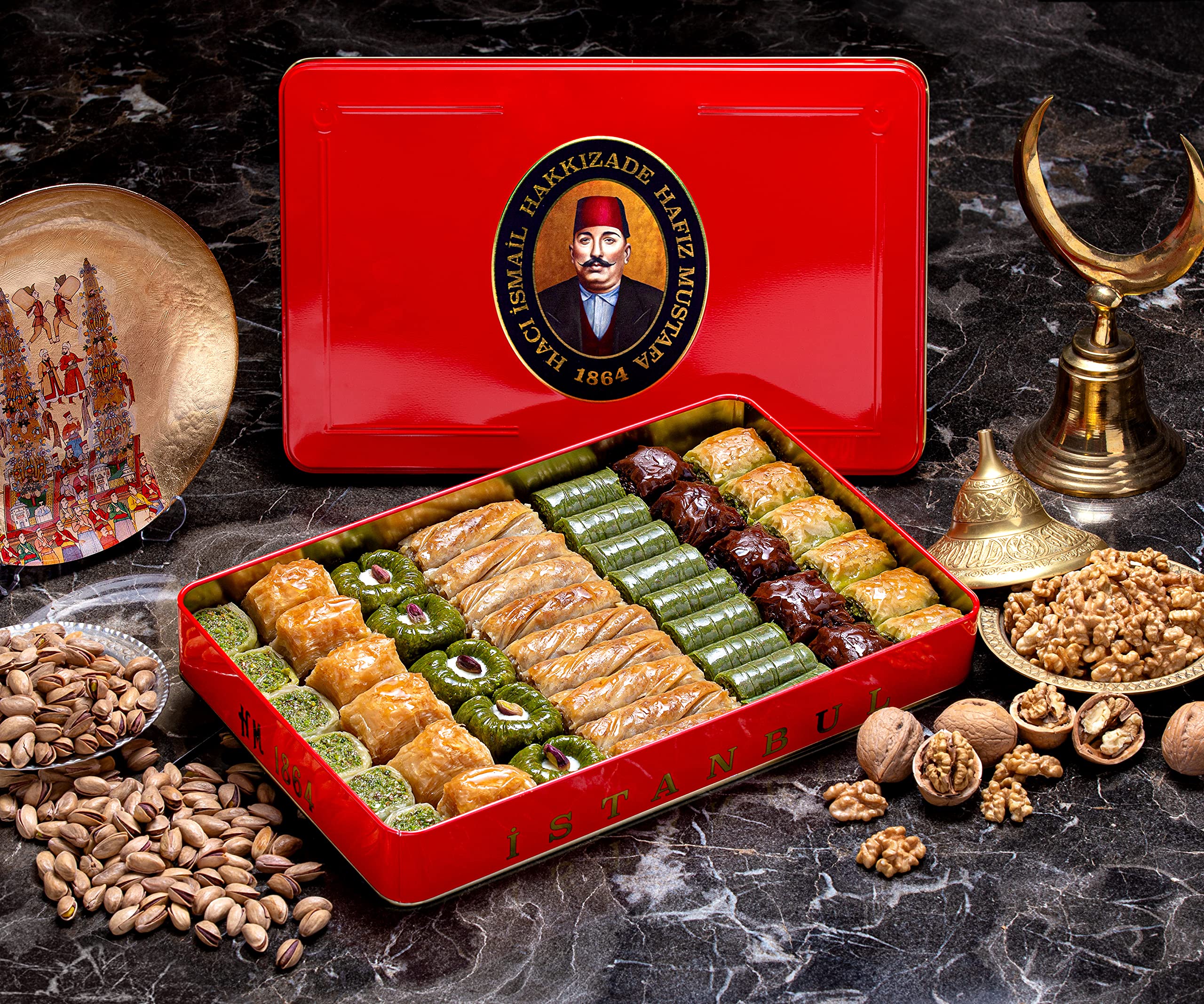 Premium Hafiz Mustafa 1864 Istanbul Baklava Pastry Gift Box - Authentic Turkish Baklava Dessert with Fresh Phyllo Dough, Pistachios, Hazelnuts & Walnuts - Perfect for Birthday, Christmas Gifts, Dinner Parties & Holiday Celebrations