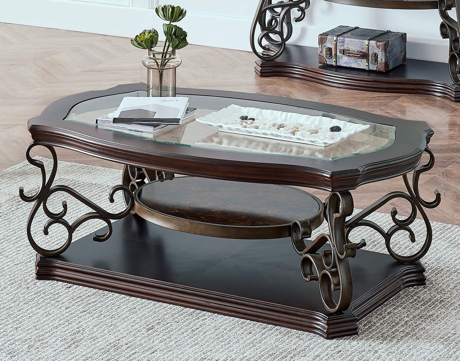 Vintage Oval Coffee Table with Tempered Glass Top and Middle Shelf - Traditional Cocktail Table for Living Room - Easy Assembly Home Furniture - Perfect for Small Spaces, Apartments and Cozy Living Rooms