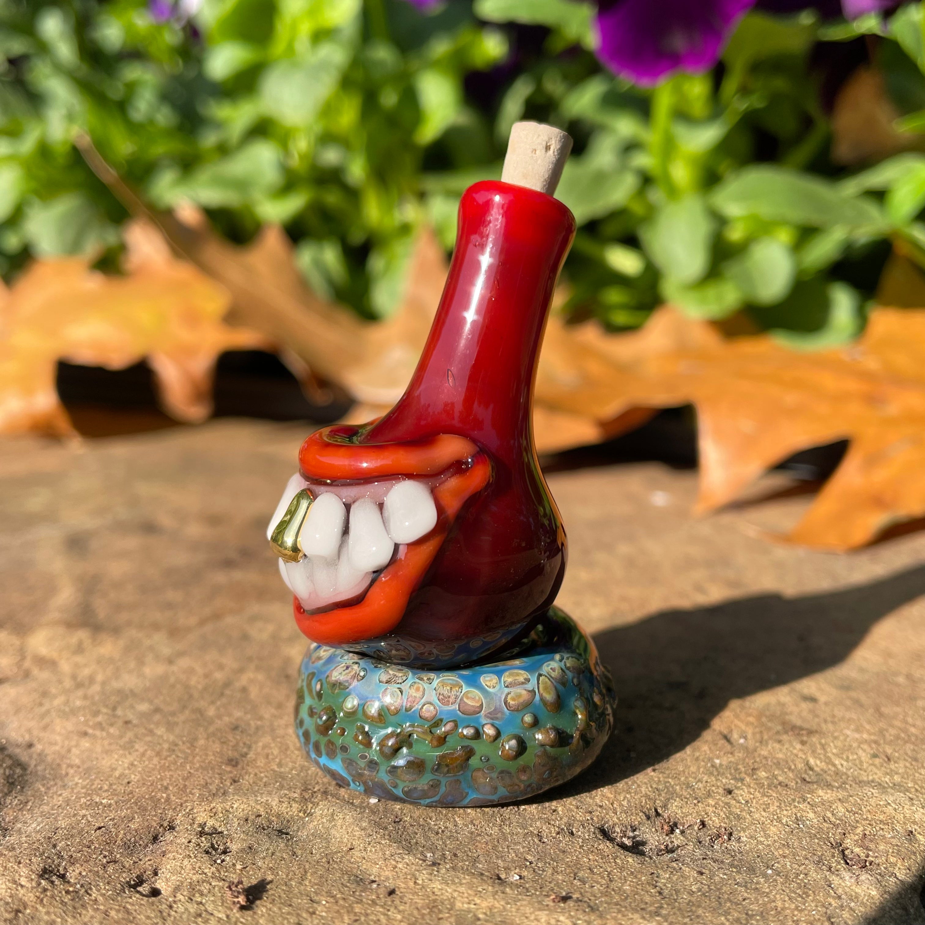 Red Smiling Glass Cork Bottle - Decorative Wine Bottle Stopper for Parties, Gifts & Home Bar Accessories