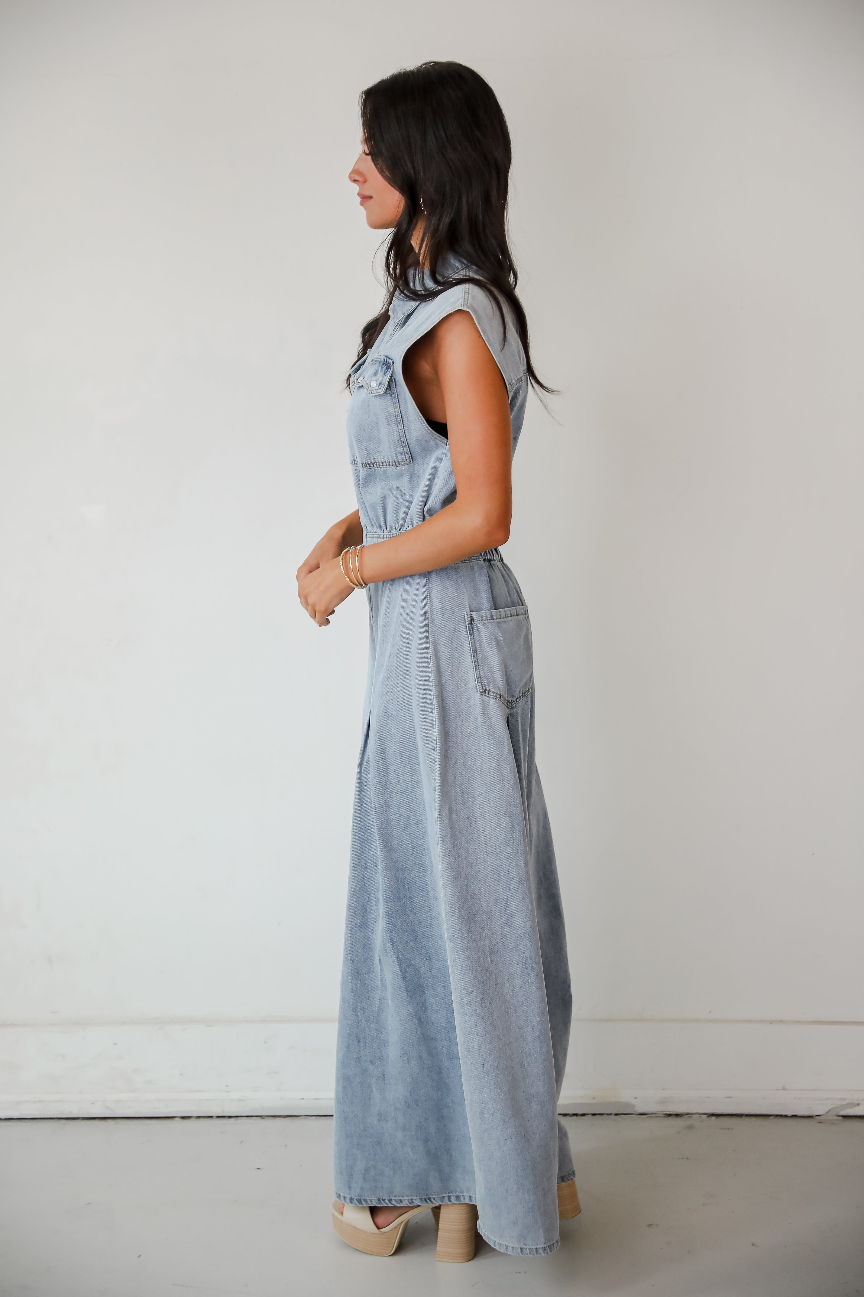 Dramatic Allure Denim Jumpsuit for Women - Stylish One-Piece Romper with Pockets | Perfect for Casual Outings, Date Nights & Streetwear Fashion