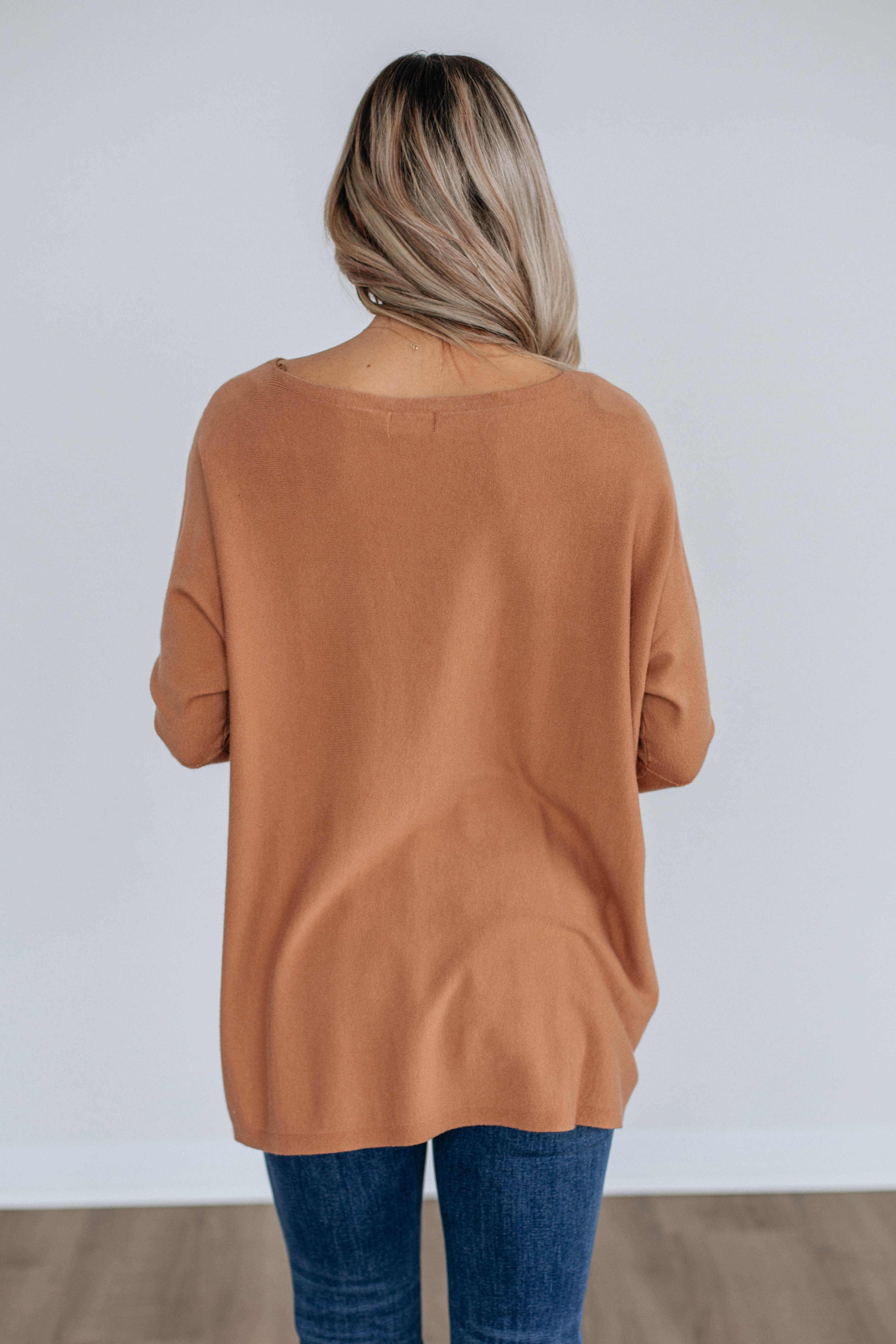 Edella Women's Cozy Knit Sweater - Soft & Warm Pullover for Fall & Winter - Perfect for Casual Outfits, Office Wear & Holiday Gatherings