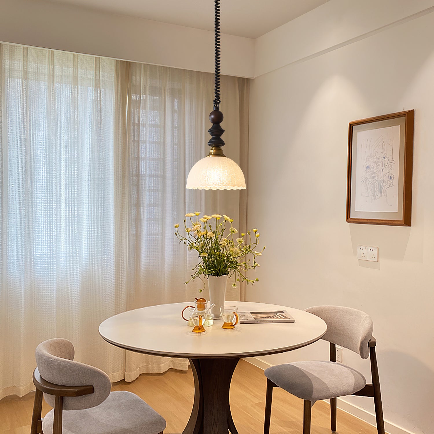 Econiko Modern Pendant Lamp - Stylish Hanging Light Fixture for Kitchen Island, Dining Room, and Living Room Decor