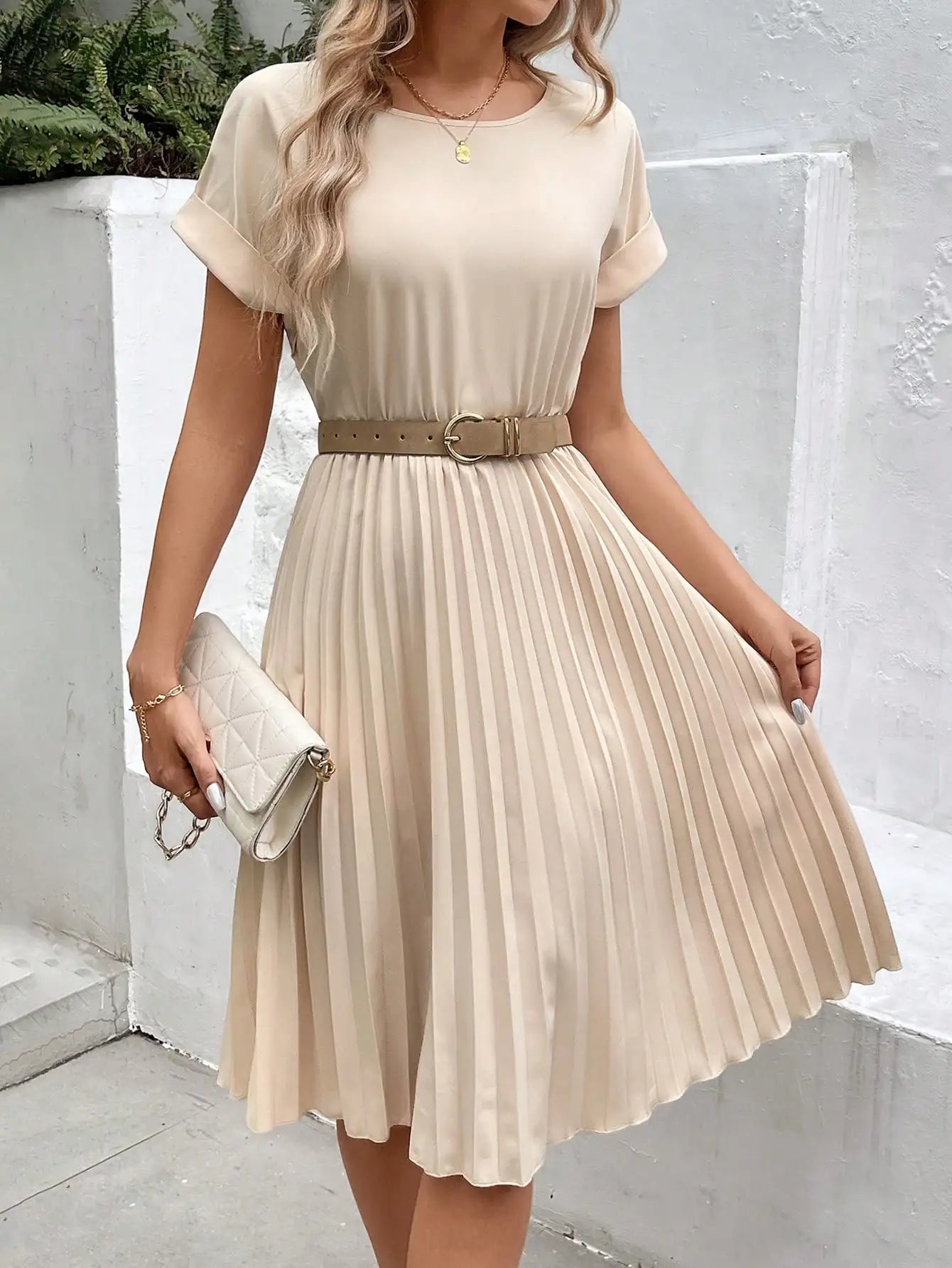 Elegant Ruffle Sleeve Pleated Dress for Women - Trendy & Fashionable Cross-Border European & American Style - Perfect for Parties, Weddings & Special Occasions