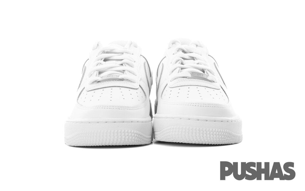 Nike Air Force 1 LE 'Triple White' Sneakers (2022) - Men's Premium White Leather Basketball Shoes for Casual Wear & Street Style
