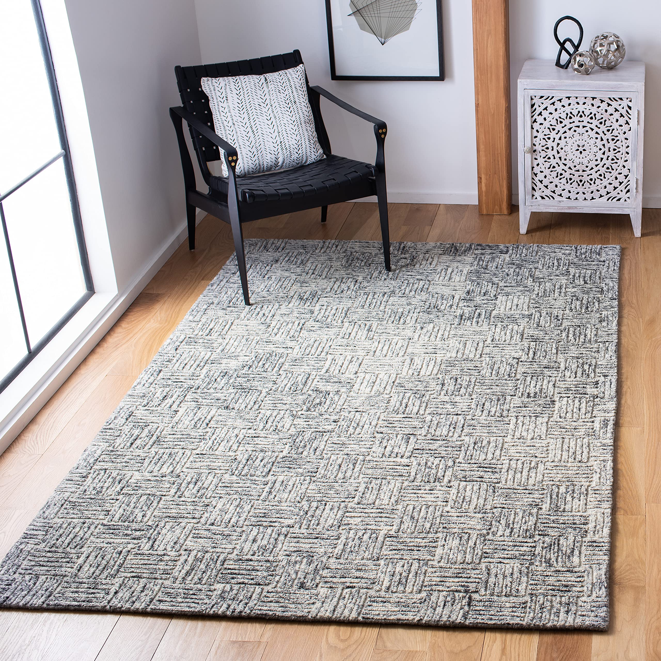 SAFAVIEH Micro-Loop Collection 5' x 8' Grey Handmade Wool Area Rug - Durable for High Traffic Living Room & Bedroom - Soft Comfort Underfoot for Cozy Home Decor (MLP976F)