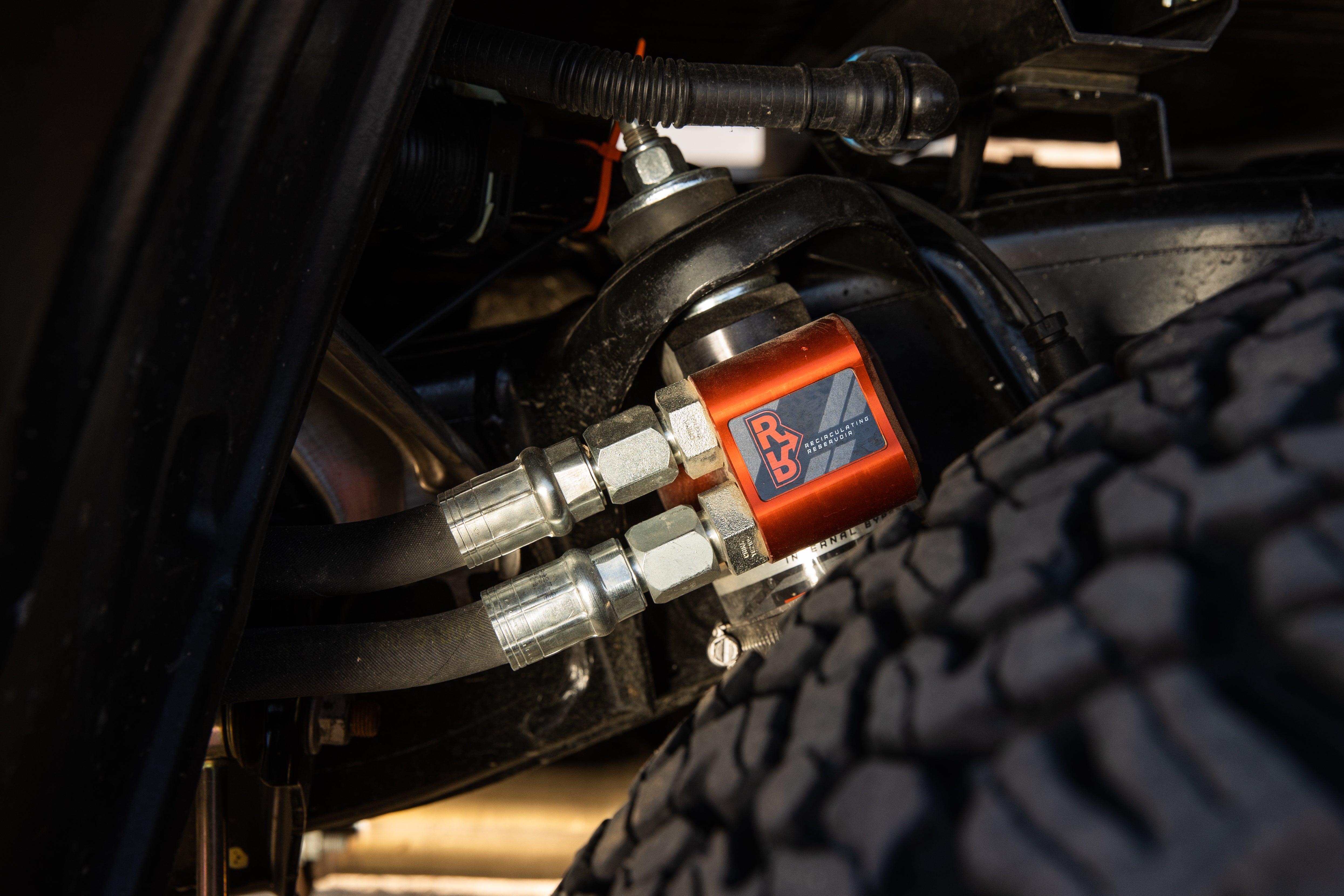 2022-2024 Toyota Tundra FOX 3.0 Factory Race RR Coilovers & Rear Shocks (1-2 Inch Lift Kit) - Off-Road Performance Upgrade for Baja Racing & Trail Adventures