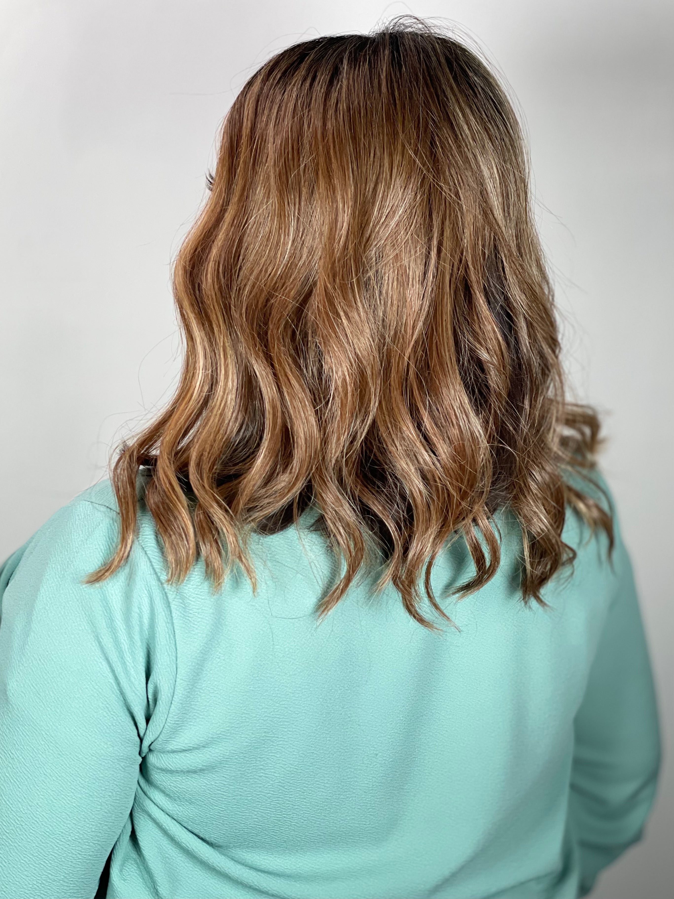 14 Wavy Timeless Topper - Perfect for Bedding, Sofa & Home Decor