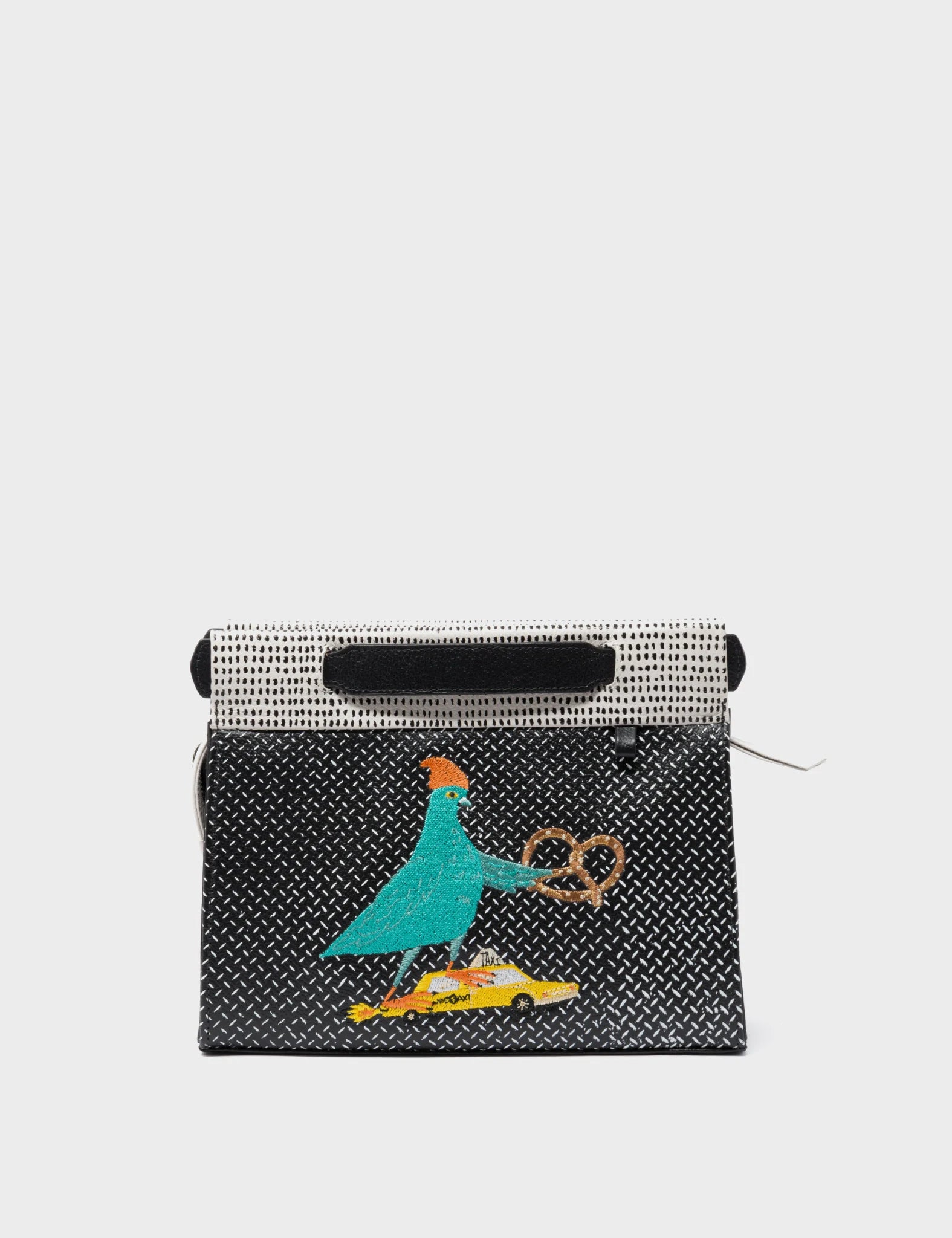 Vali Small Crossbody Bag in Cream & Black Leather - Pigeonista Design - Perfect for Everyday Use, Travel & Casual Outings