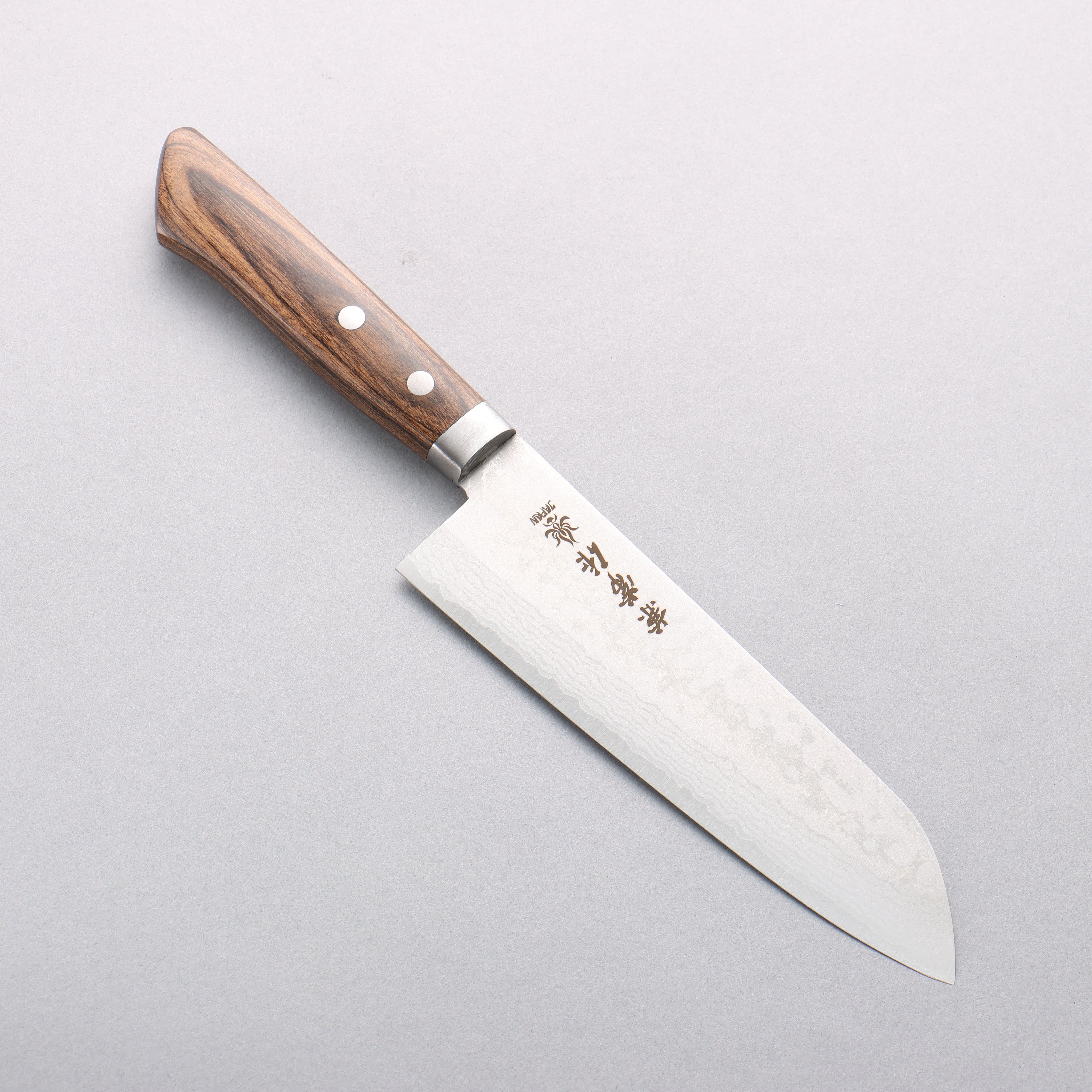 Kanetsune Sairyu VG10 Damascus Santoku Knife 165mm - Brown Ash Wood Handle - Premium Japanese Kitchen Knife for Slicing, Dicing & Chopping Vegetables, Meat & Fish