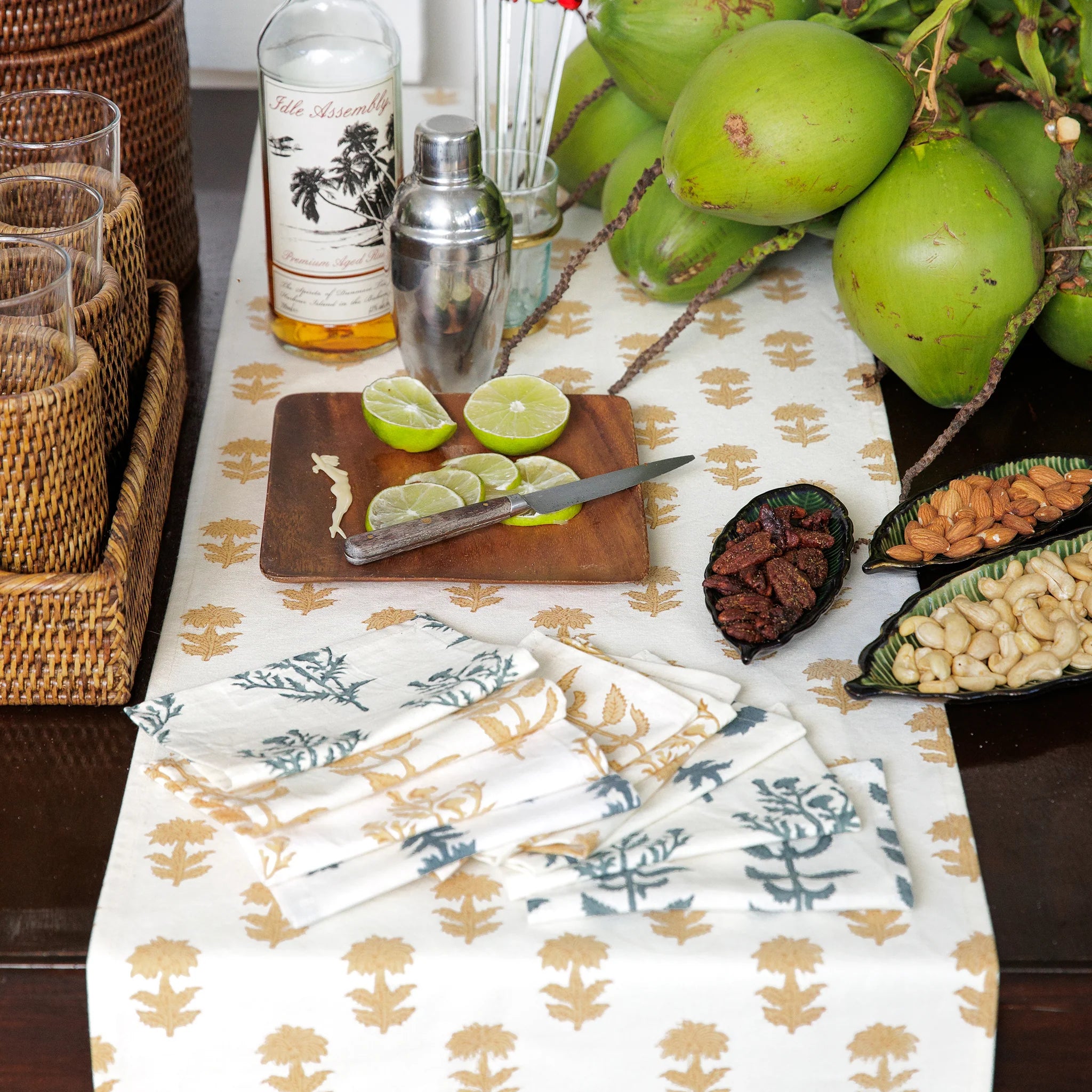 India Hicks Winter Floral Sand Table Runner - Elegant Holiday & Christmas Dining Decor for Parties, Weddings, and Home Decor