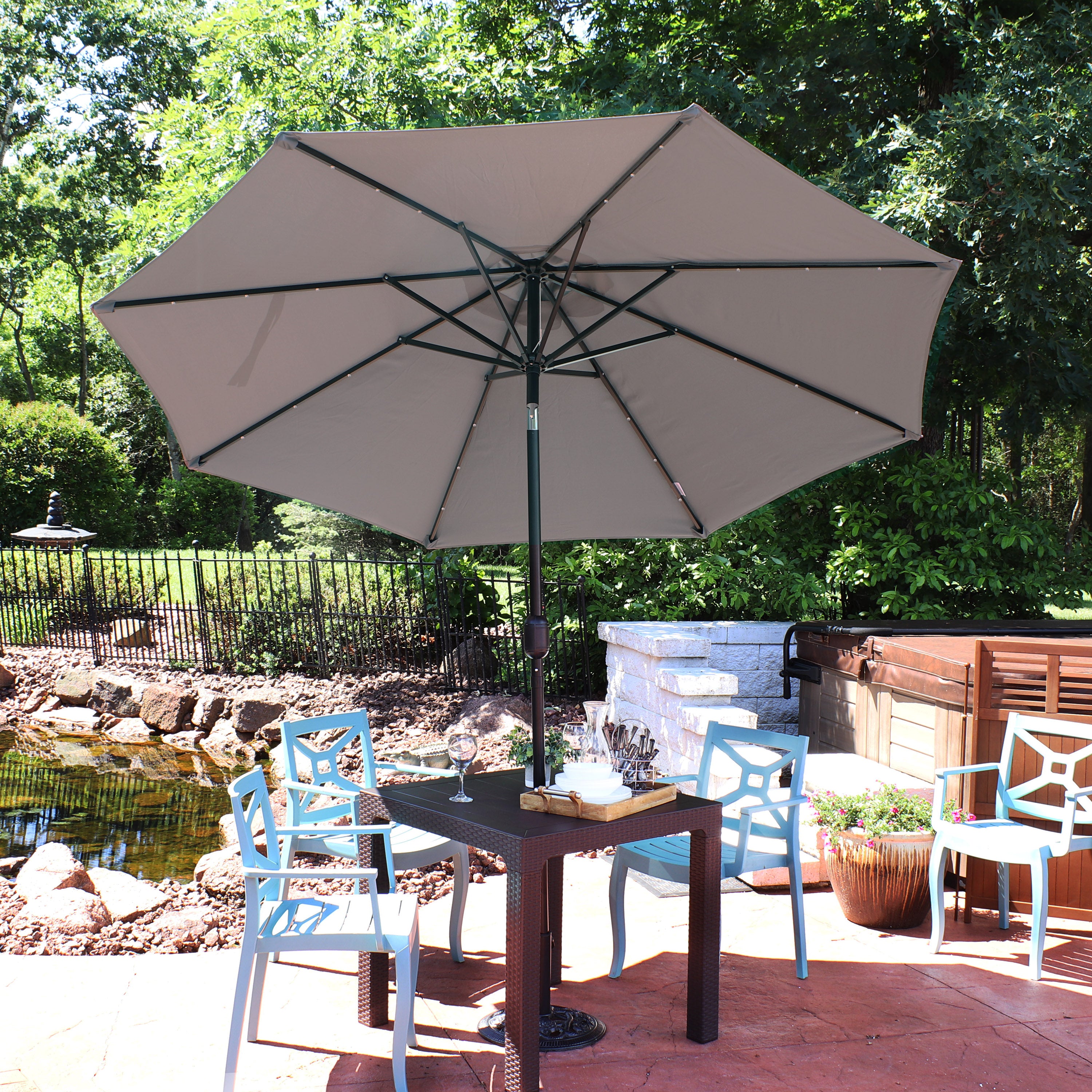 Sunnydaze 9-Foot Solar LED Outdoor Patio Umbrella with Tilt & Crank - Perfect for Poolside, Backyard, and Garden Relaxation