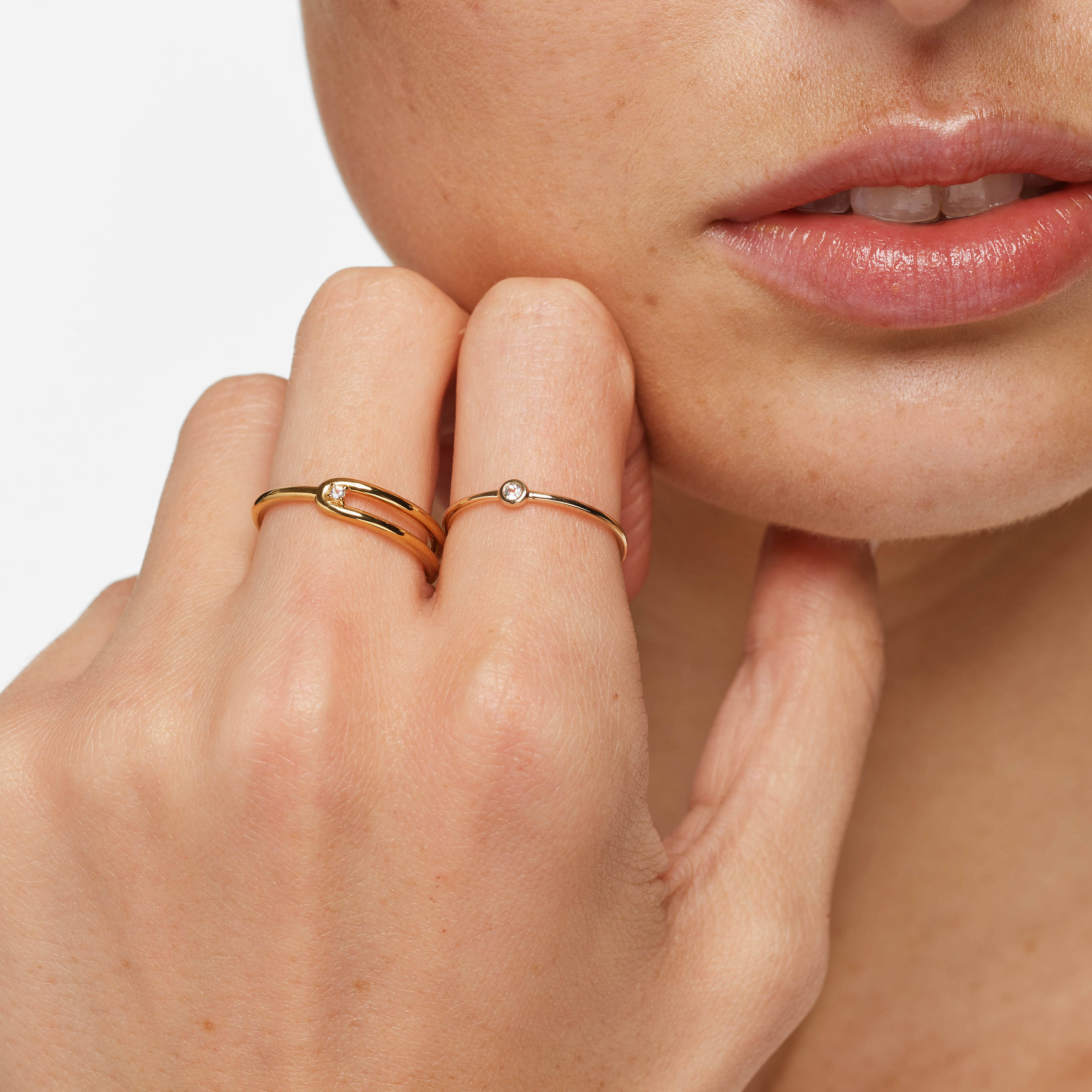 10k Gold Micro White Topaz Round Bezel Ring - Elegant Everyday Jewelry for Women, Perfect for Gifts & Special Occasions
