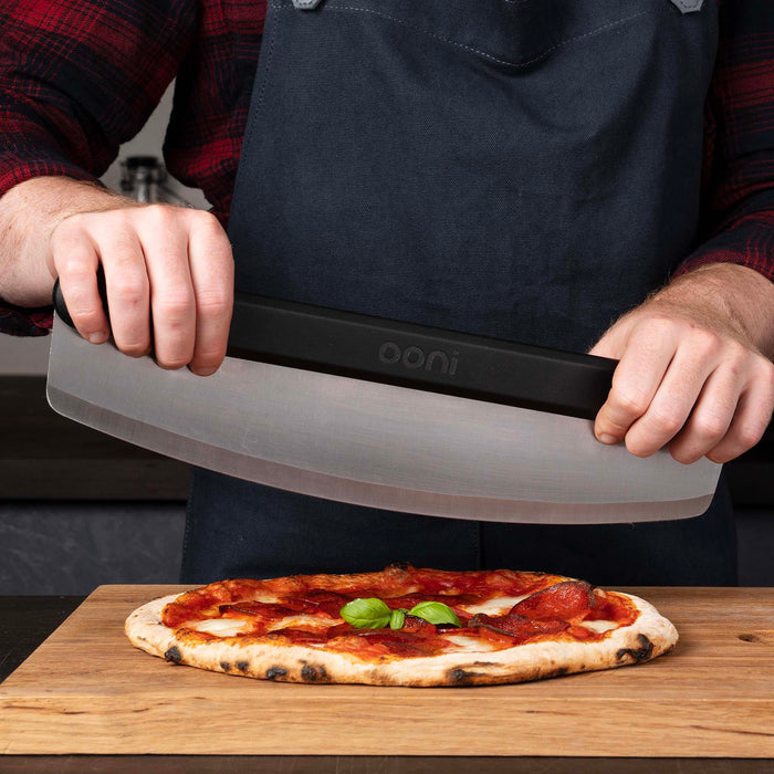 Ooni Pizza Cutter Rocker Blade - Stainless Steel Professional Pizza Slicer - UU P06700 - Perfect for Home Kitchen, Outdoor Cooking & Pizza Parties