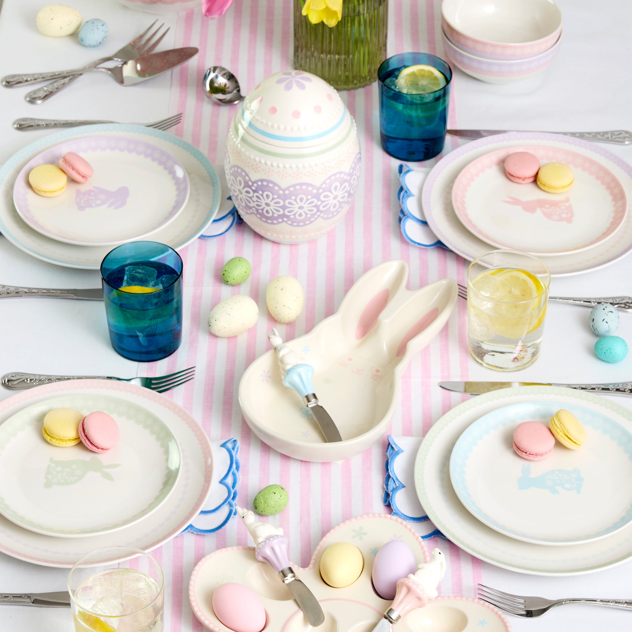 Bunny Hop Dinner Plates Set of 4 - Cute Rabbit Design Ceramic Plates for Easter, Spring & Everyday Dining - Perfect for Family Meals, Parties & Home Decor