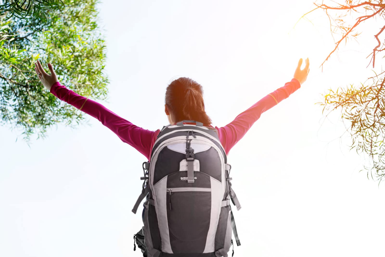 Waterproof Hiking Backpack - Lightweight Camping Backpack for Outdoor Adventures, Travel & Trekking - Durable Rucksack for Men & Women - Perfect for Hiking, Camping, Travel & Daily Commute