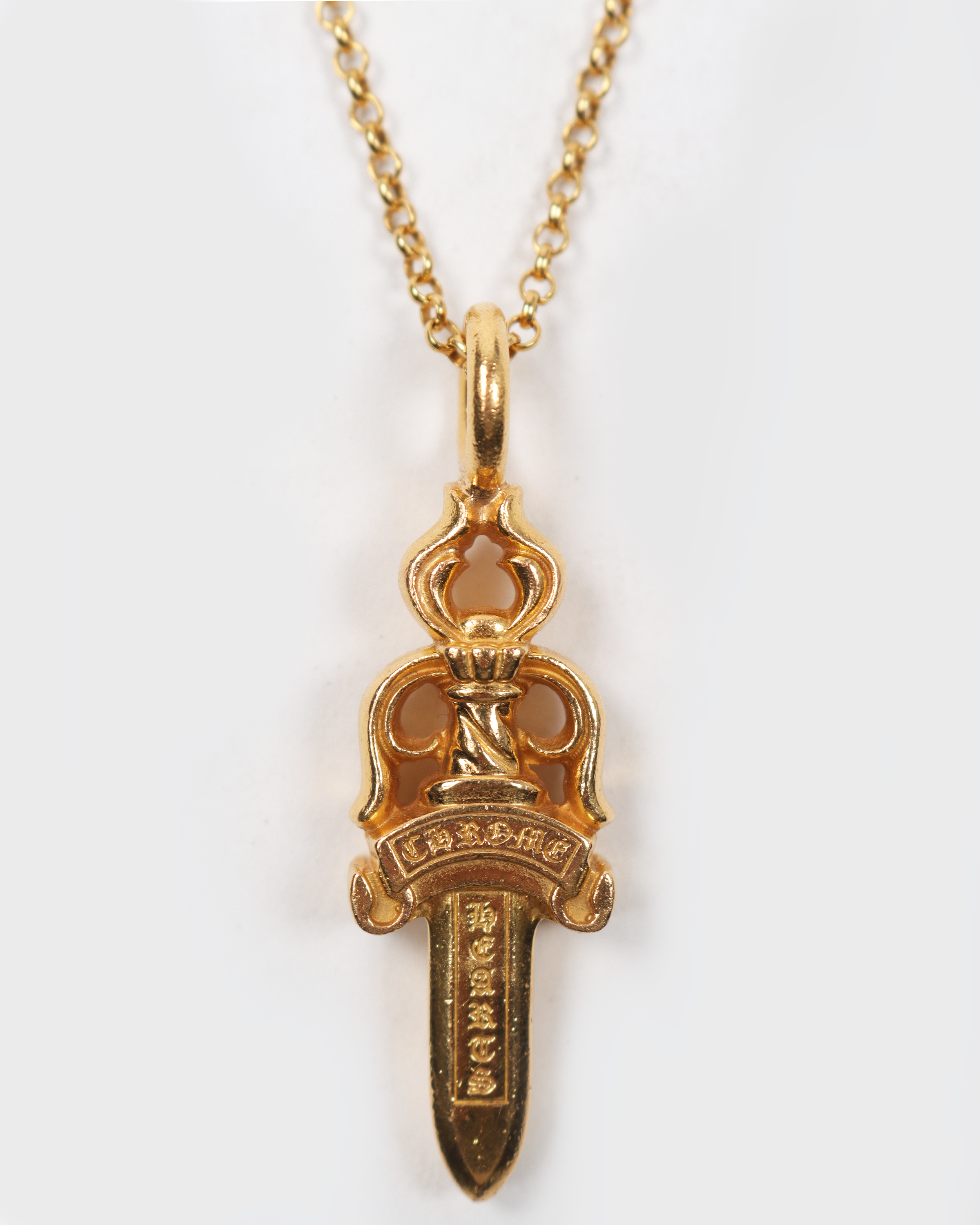 22k Gold Dagger Pendant Necklace for Men - Elegant Gothic Jewelry for Punk Style, Gift for Him - Perfect for Parties, Concerts & Edgy Fashion