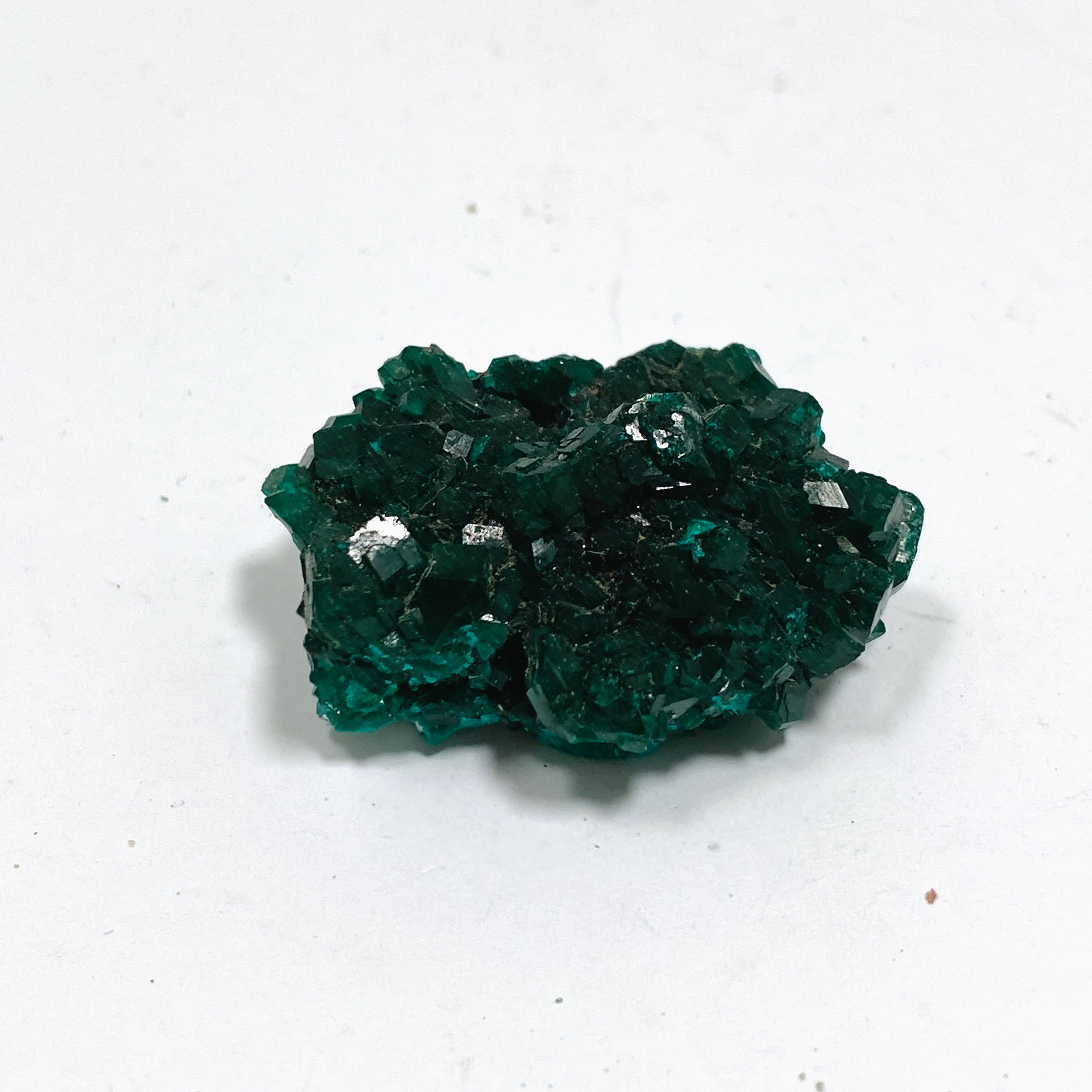 Natural Dioptase Crystal Specimen - Rare Green Mineral Collection for Healing & Meditation - Perfect for Home Decor, Jewelry Making & Spiritual Practices