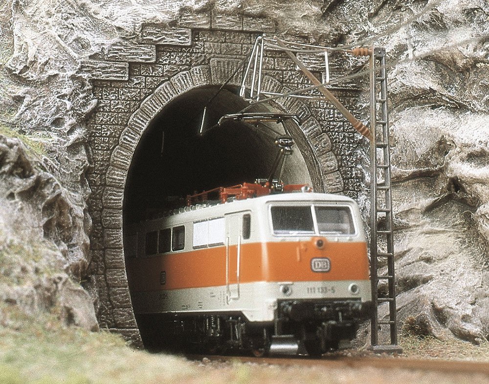 Busch 7026 Single Track Portal with Liner 2 HO Scale Model Train Scenery Kit - Gray - Perfect for Model Railroad Layouts & Diorama Displays
