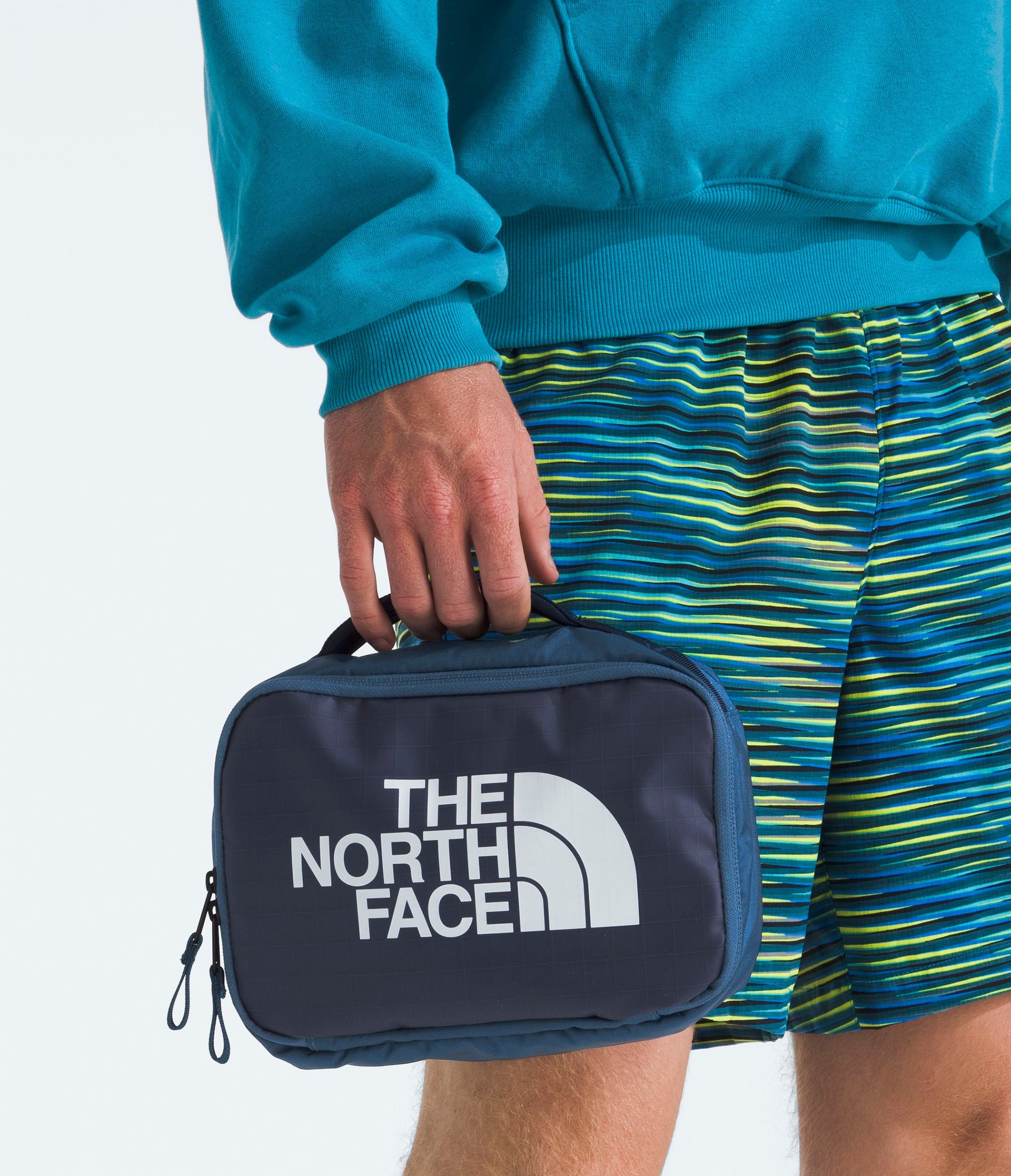 The North Face Base Camp Voyager Toiletry Kit - Waterproof Travel Cosmetic Bag for Men & Women - Perfect for Camping, Hiking & Outdoor Adventures