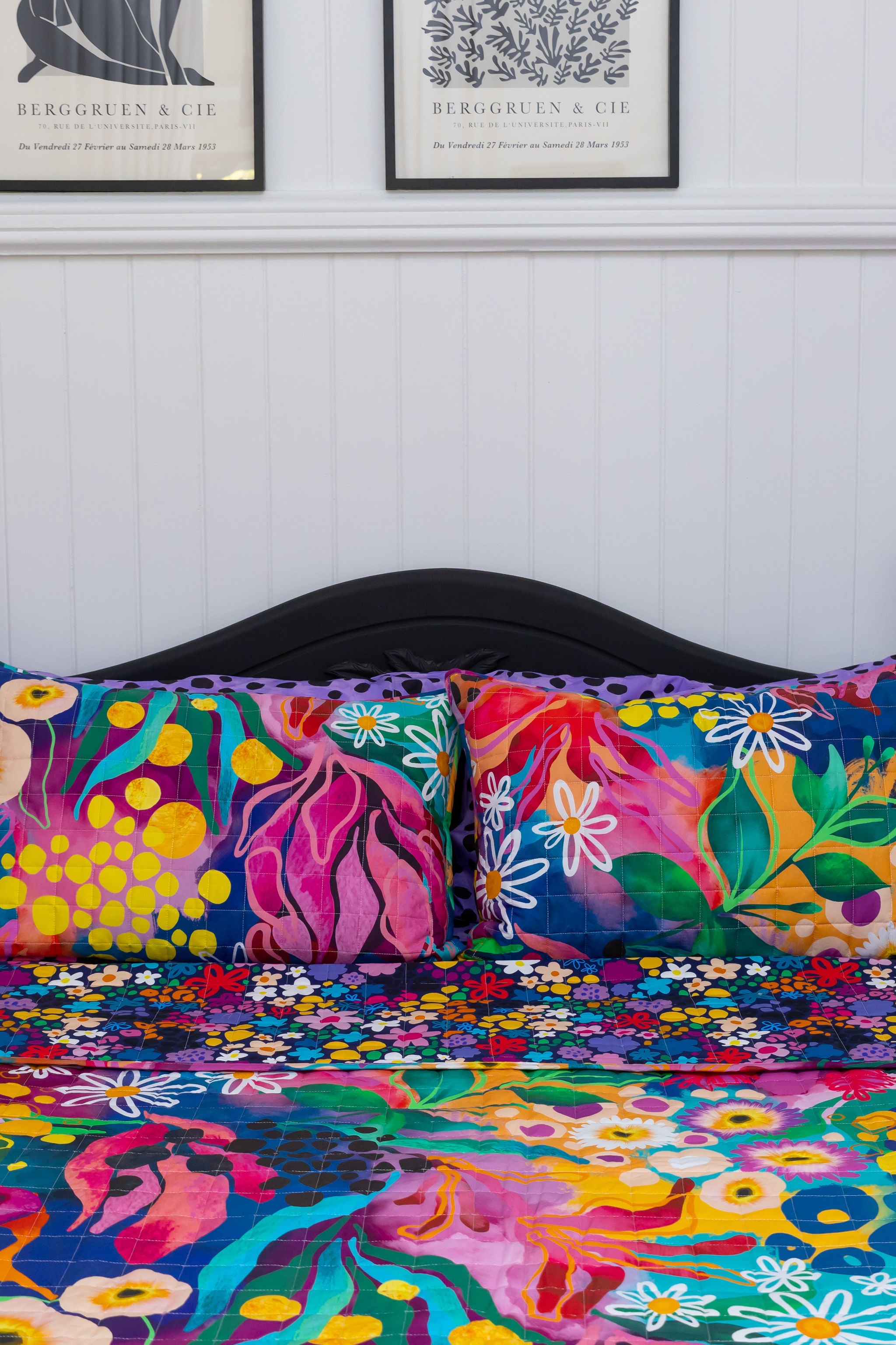 Kasey Rainbow Matilda Quilted Coverlet Set - Soft & Stylish Bedding for Cozy Bedrooms & Guest Rooms