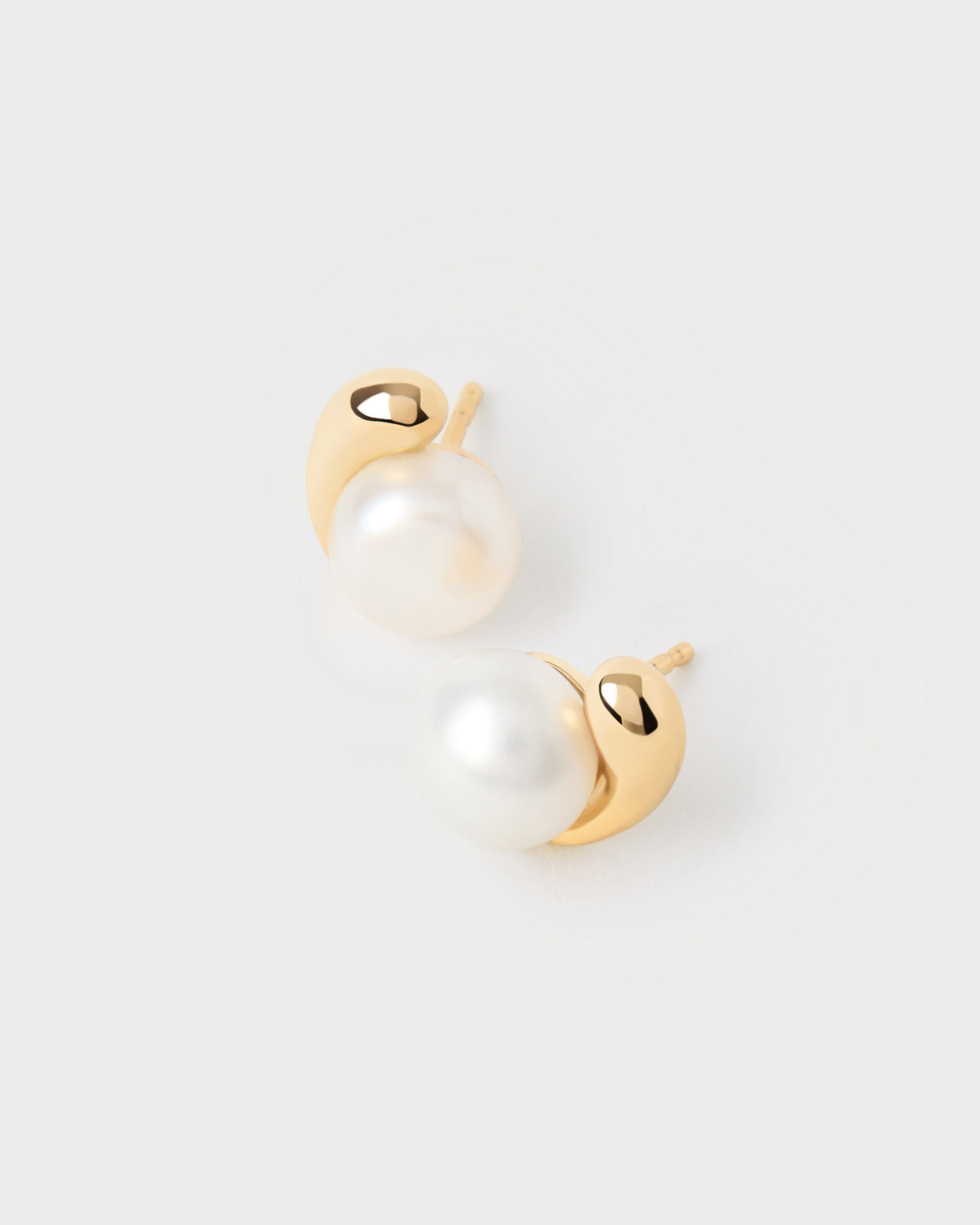 La Perla Stud Earrings for Women - 14K Gold Plated Pearl Earrings | Elegant & Minimalist Jewelry for Everyday Wear, Parties & Special Occasions