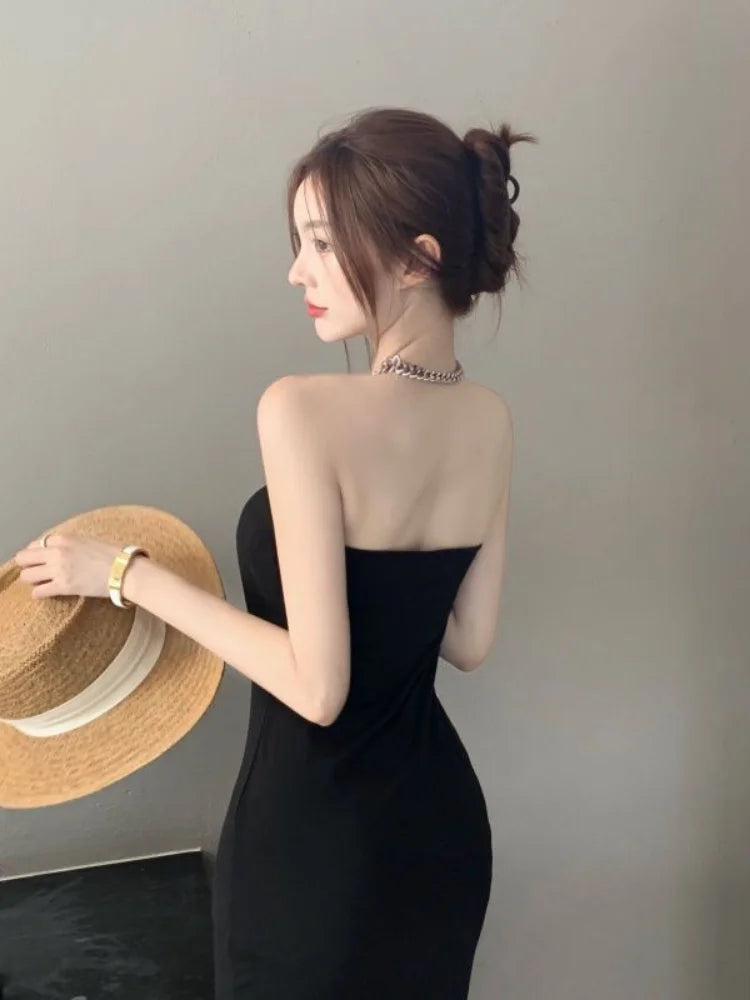 Vintage Black Chain Halter Dress - Elegant Off Shoulder Backless Bodycon Evening Gown with High Slit for Party, Club, Prom & Date Night