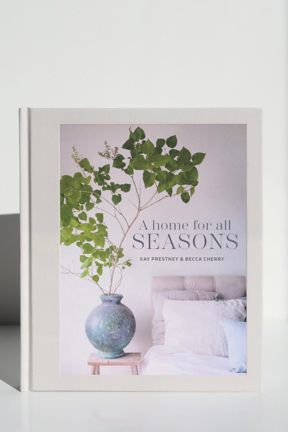 Versatile Home Decor for All Seasons - Perfect for Living Room, Bedroom, and Seasonal Home Staging