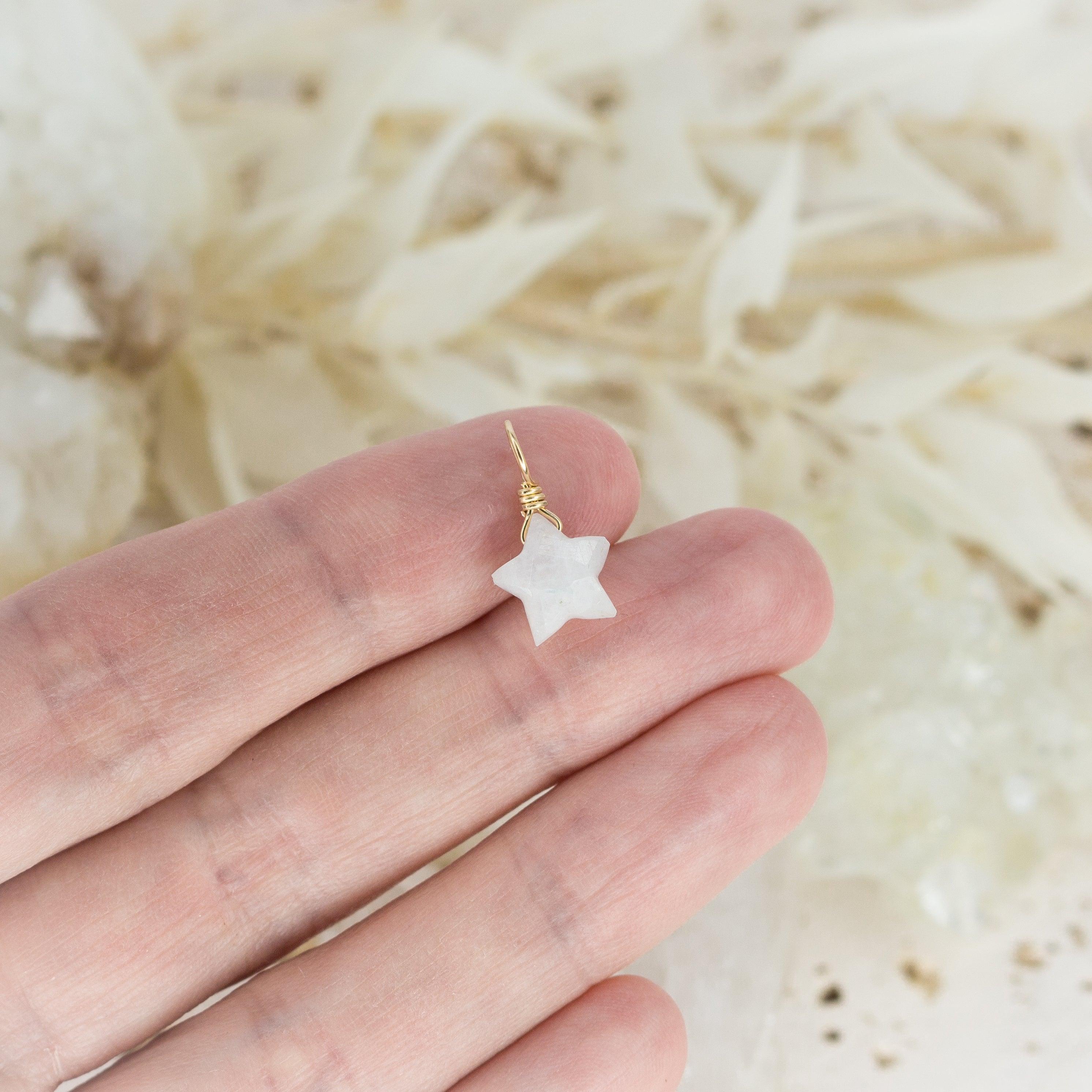 Rainbow Moonstone Crystal Star Pendant Necklace - Natural Gemstone Jewelry for Women - Perfect for Boho Fashion, Spiritual Healing & Gift Giving