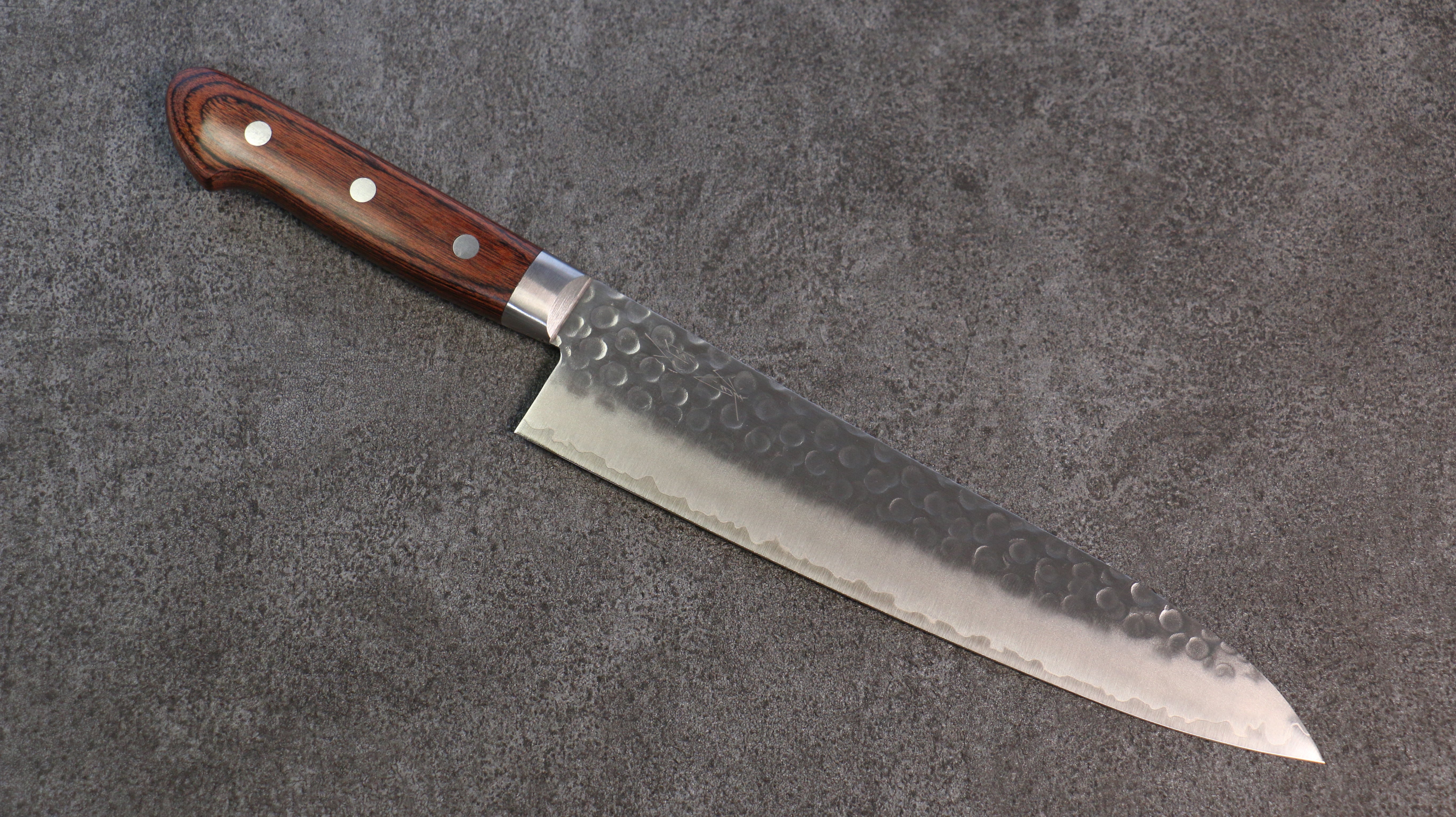 Premium Seisuke Swedish Steel Hammered Gyuto Chef Knife 210mm with Mahogany Handle - Perfect for Professional Chefs & Home Cooking