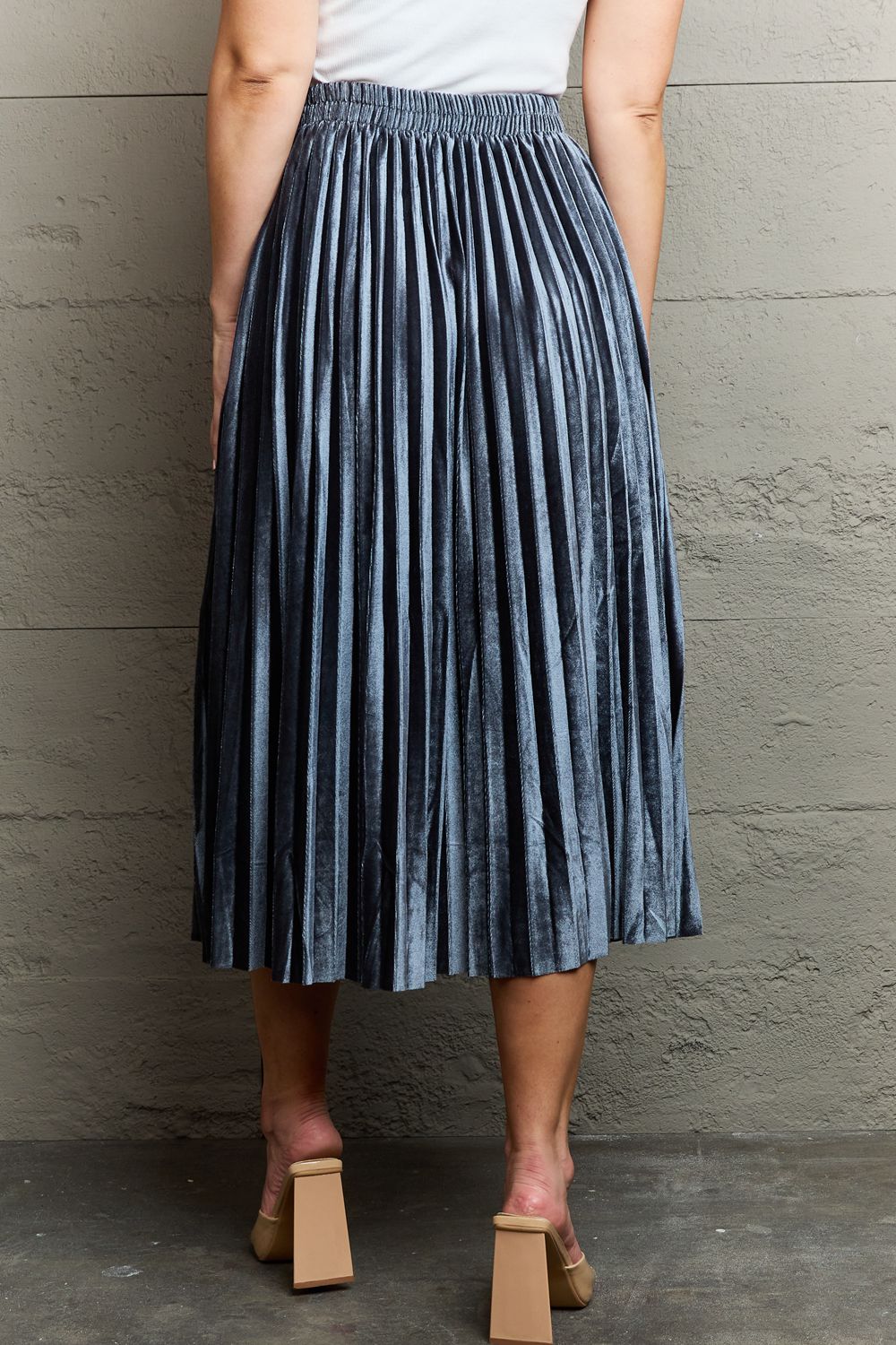 Ninexis Accordion Pleated Flowy Midi Skirt for Women - Elegant A-Line Summer Skirt with Stretchy Waistband | Perfect for Office, Date Night & Casual Outings